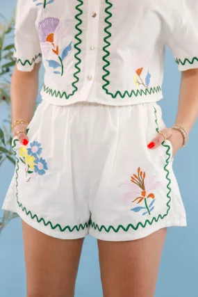 Summer Revival Shorts Slim Look Fit Simple Utility