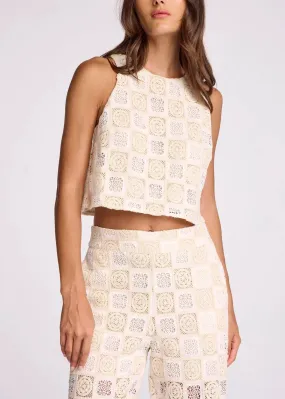 ButtonFront AllSeason Wearability Sundays Bowie Top