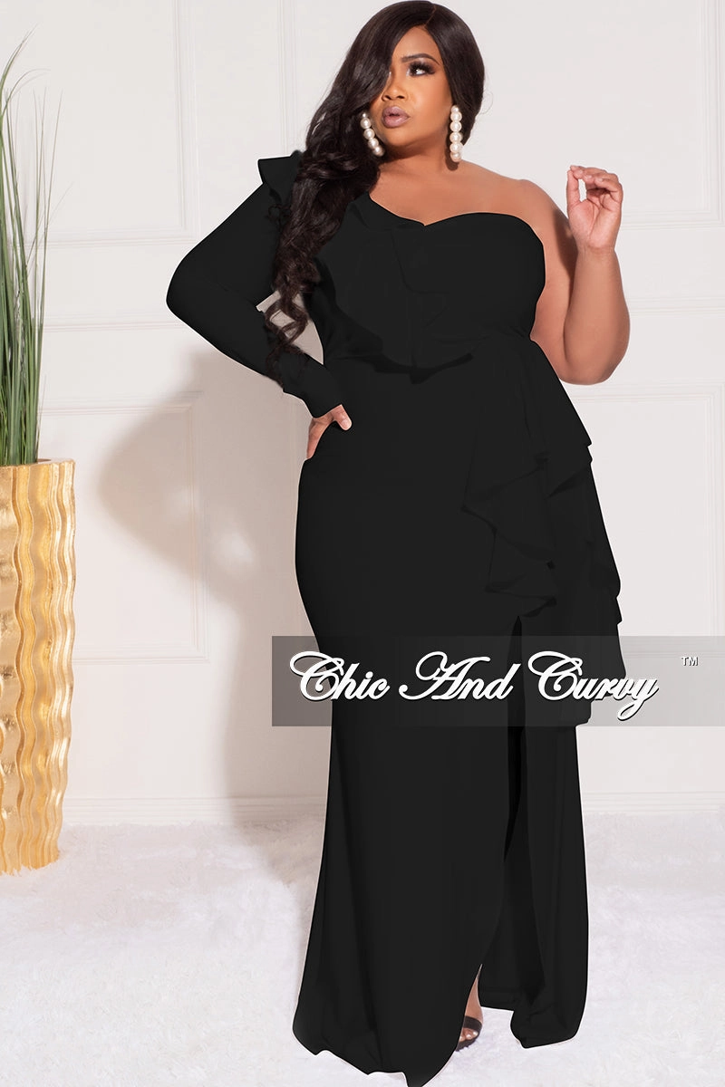 Light and Soft VintageWashEffect Final Sale Plus Size One Sided Ruffle Gown with Front Slit in Black