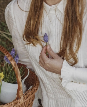 Subtle Elegance Crew Neckline Jo March 31 | Accordion Pleated Linen Shirt