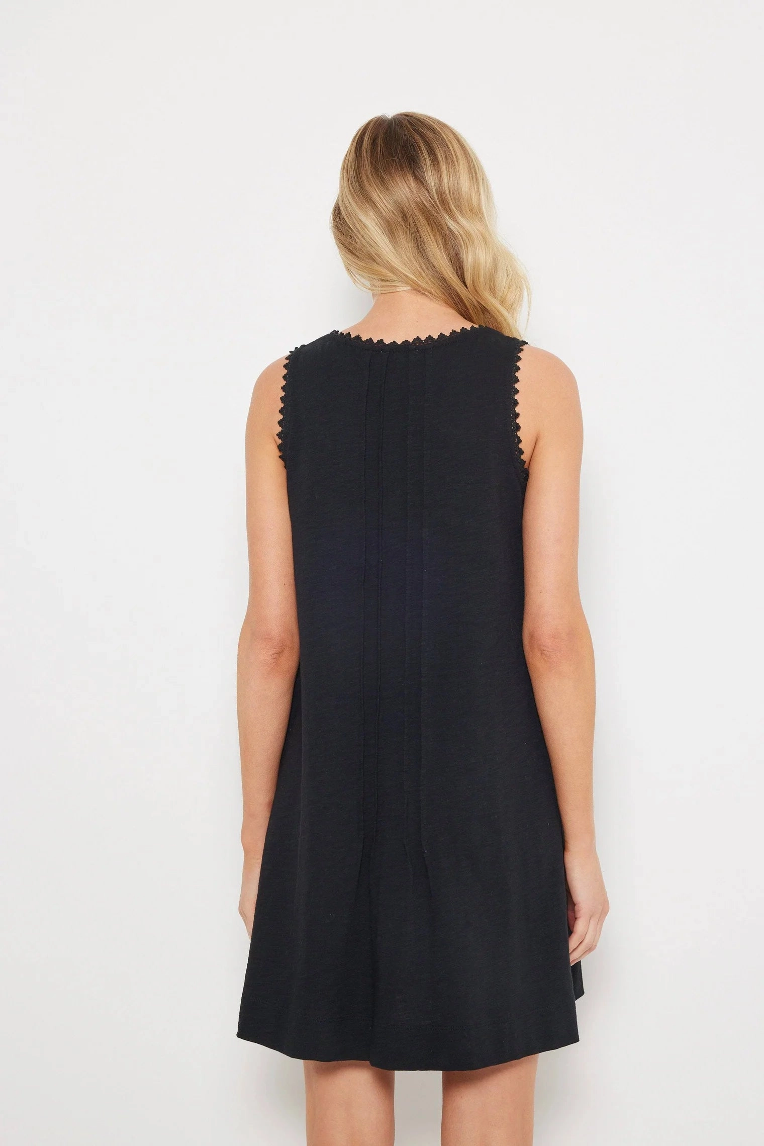 Fresh Outfit Lisa Todd In A Twirl Dress