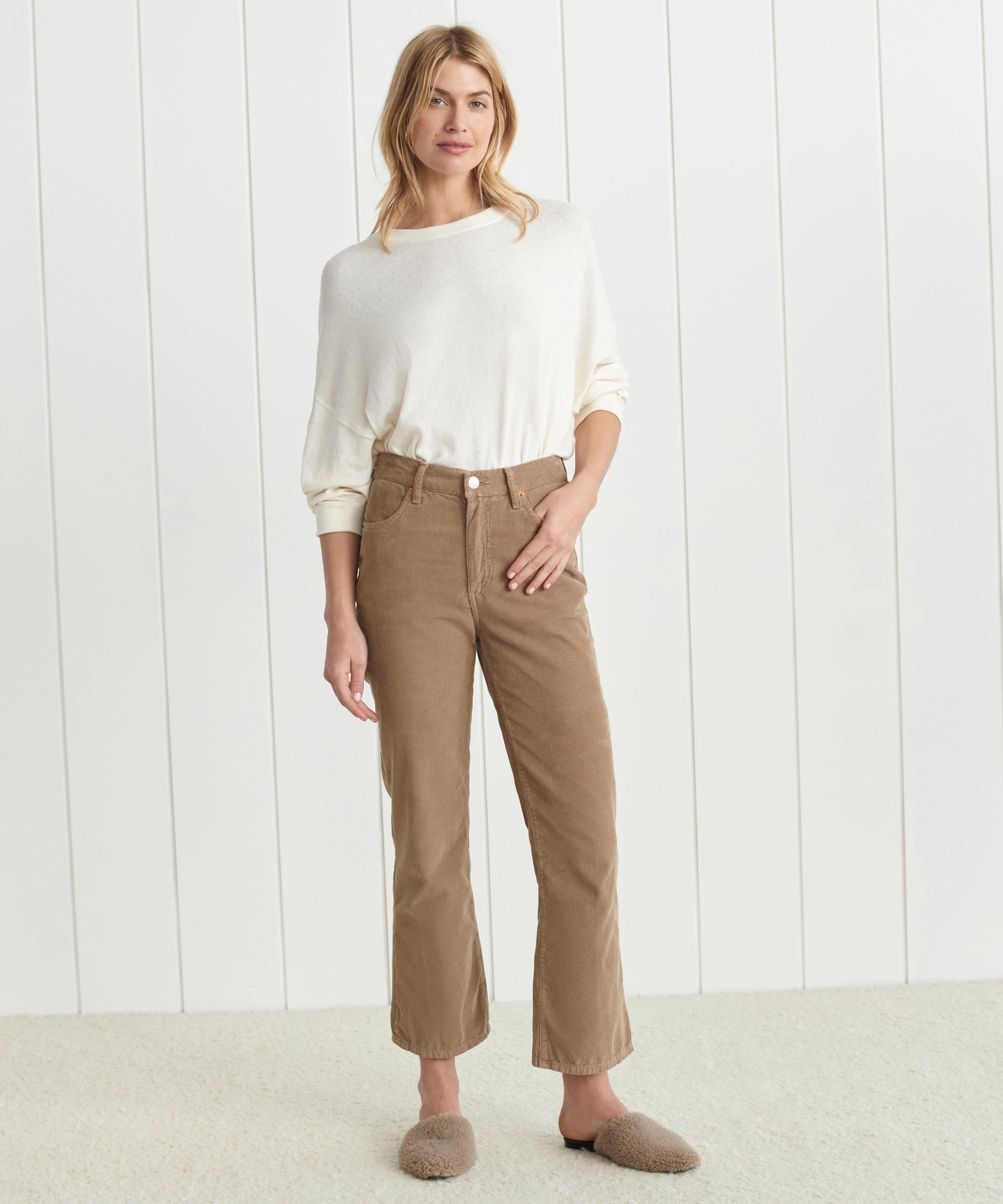 Loose Flare Pant RelaxedSilhouette
