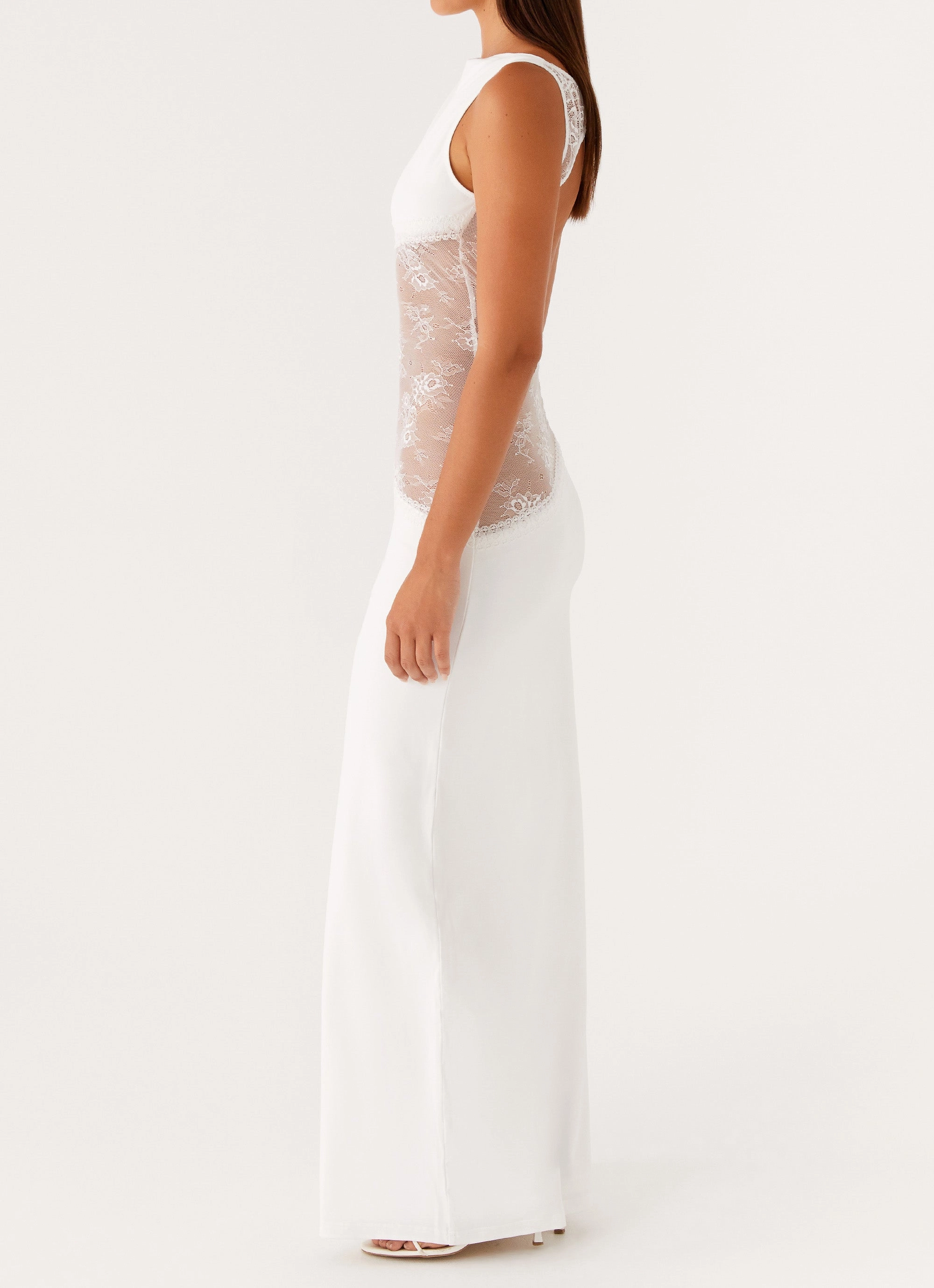 Calm Flow Layer Light Lucinda Maxi Dress - White