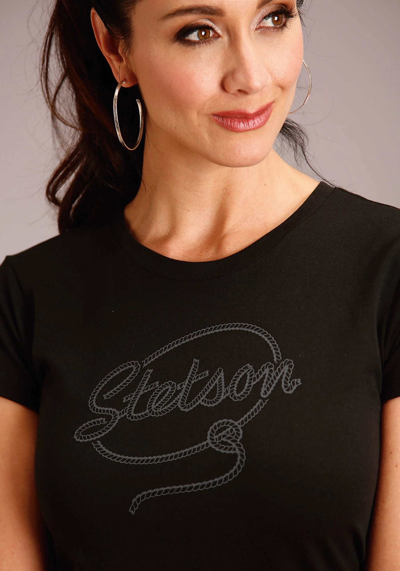 Stetson Womens Black 100% Cotton Rope Letters S/S T-Shirt Seamless Shoulder Construction Minimalist Design