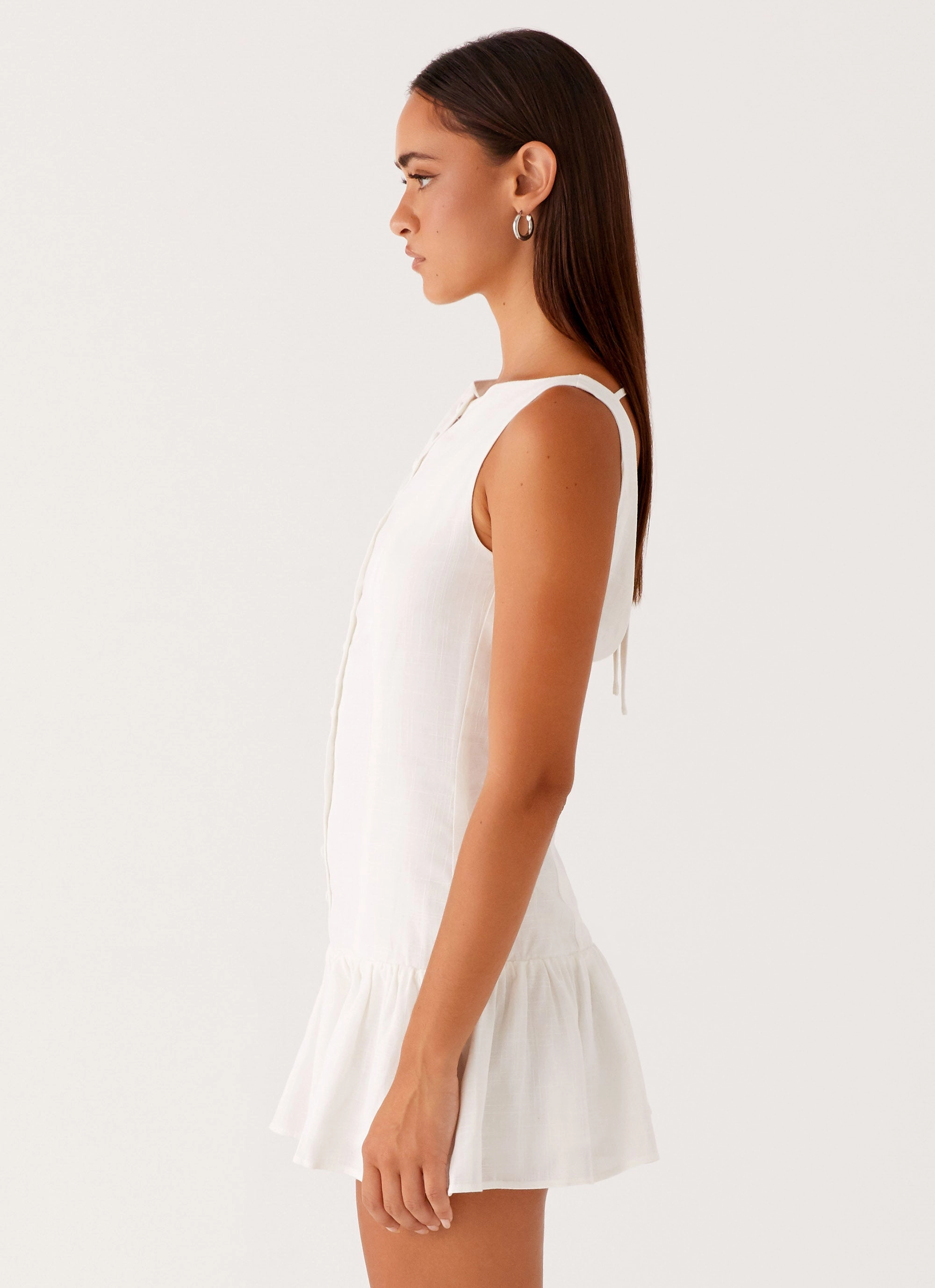 Modern Fit Brunch Tone Meggie Linen Mini Dress - White