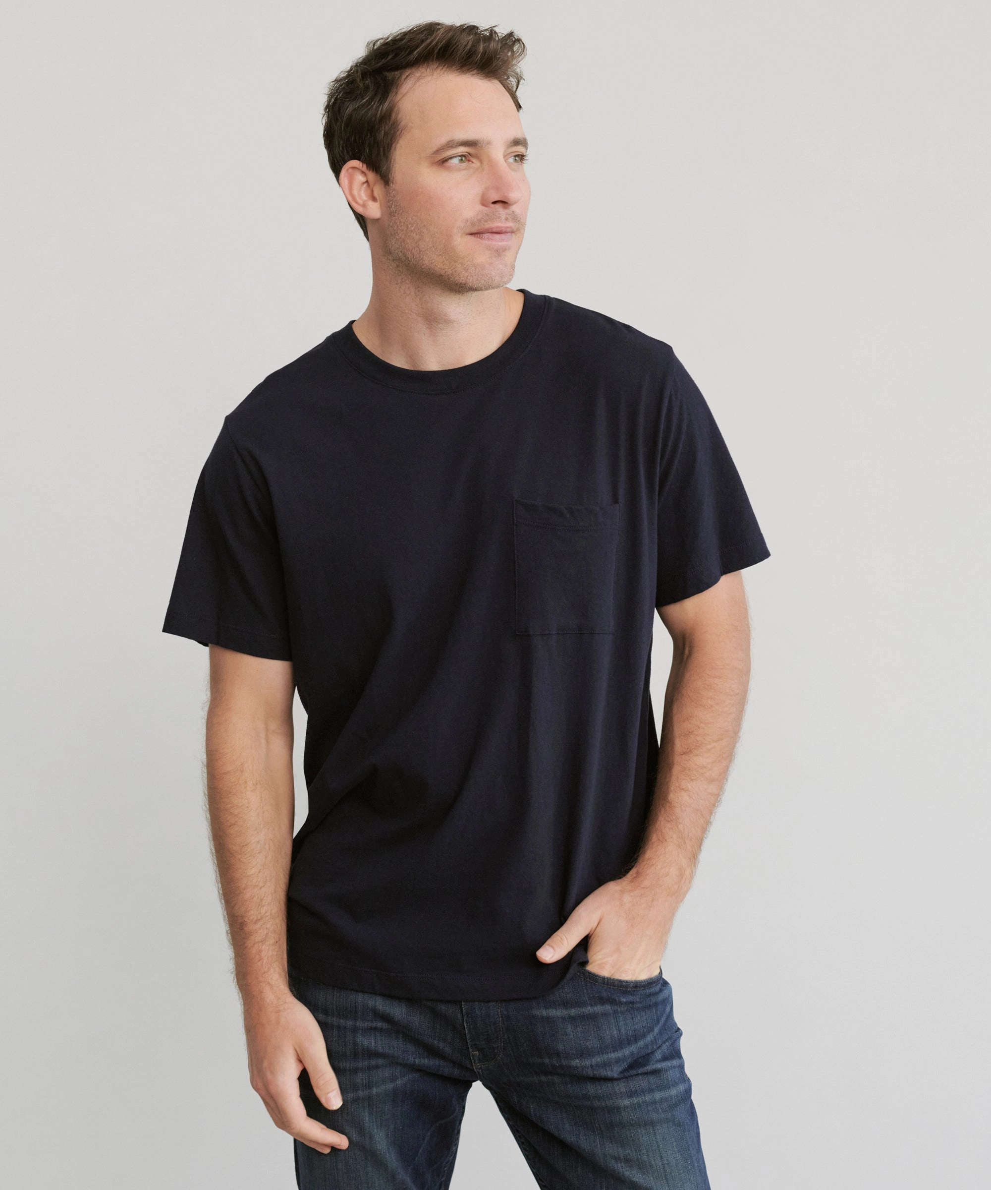 WrinkleResistant Comfy Layer Men's Vintage Pocket Tee