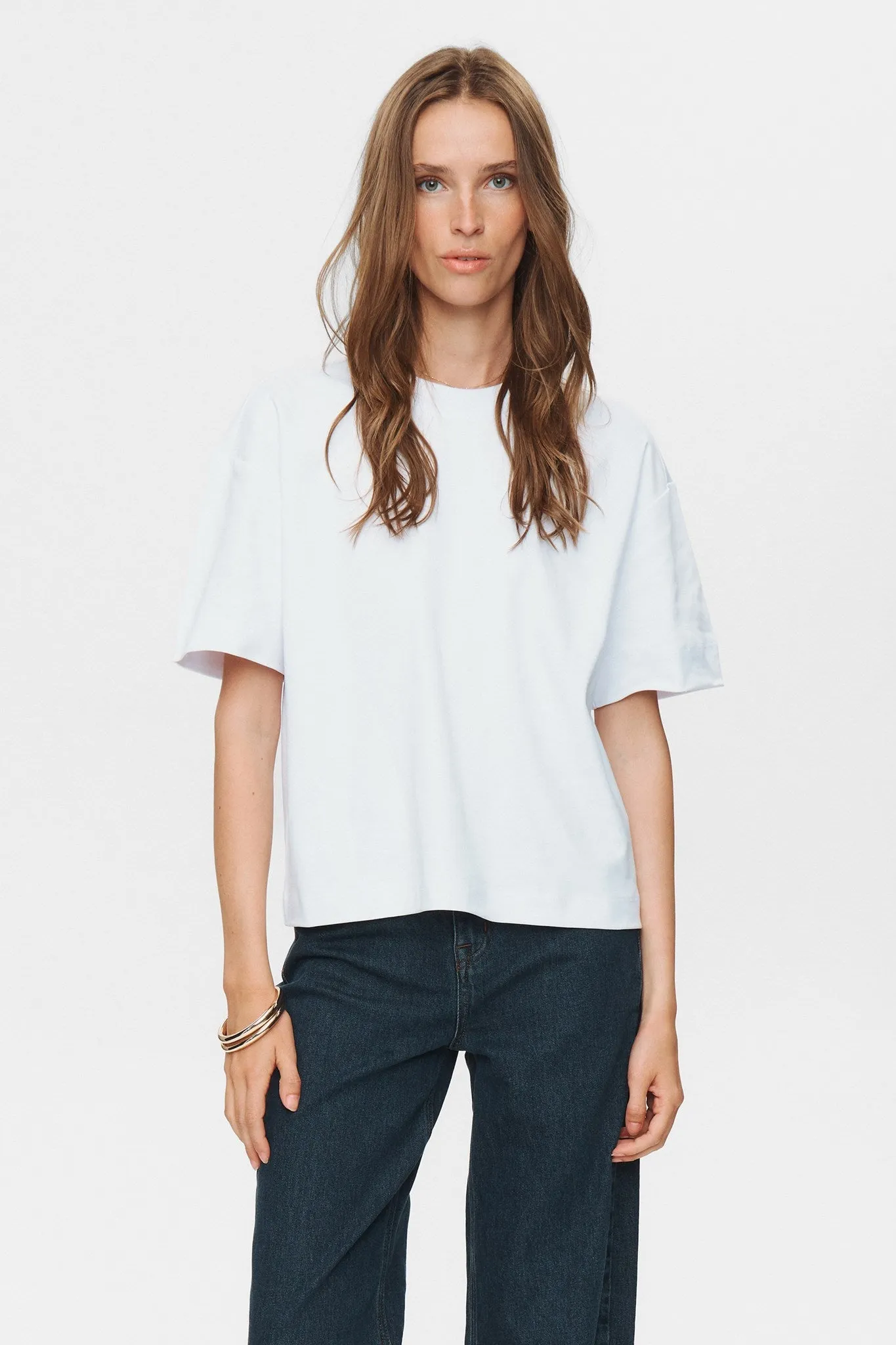 WrinkleResistantWeave NUCIRRA T-SHIRT - Bright White