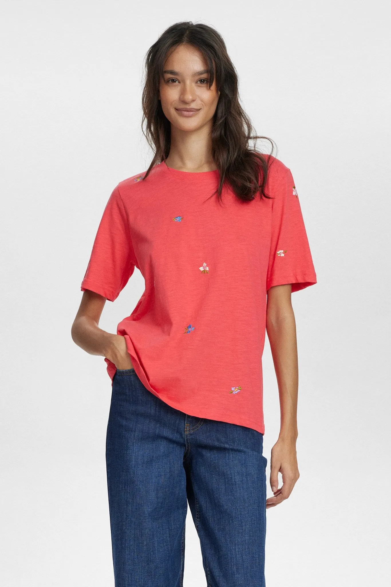 NUPILAS T-SHIRT GOTS - Geranium Drop Shoulder Silhouette LoopwheelFabric