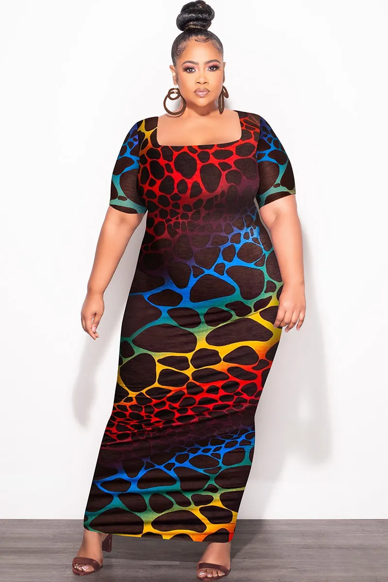 Movement Ease OdorResistant Final Sale Plus Size BodyCon Dress in Brown Background & Multi-Color Giraffe Print