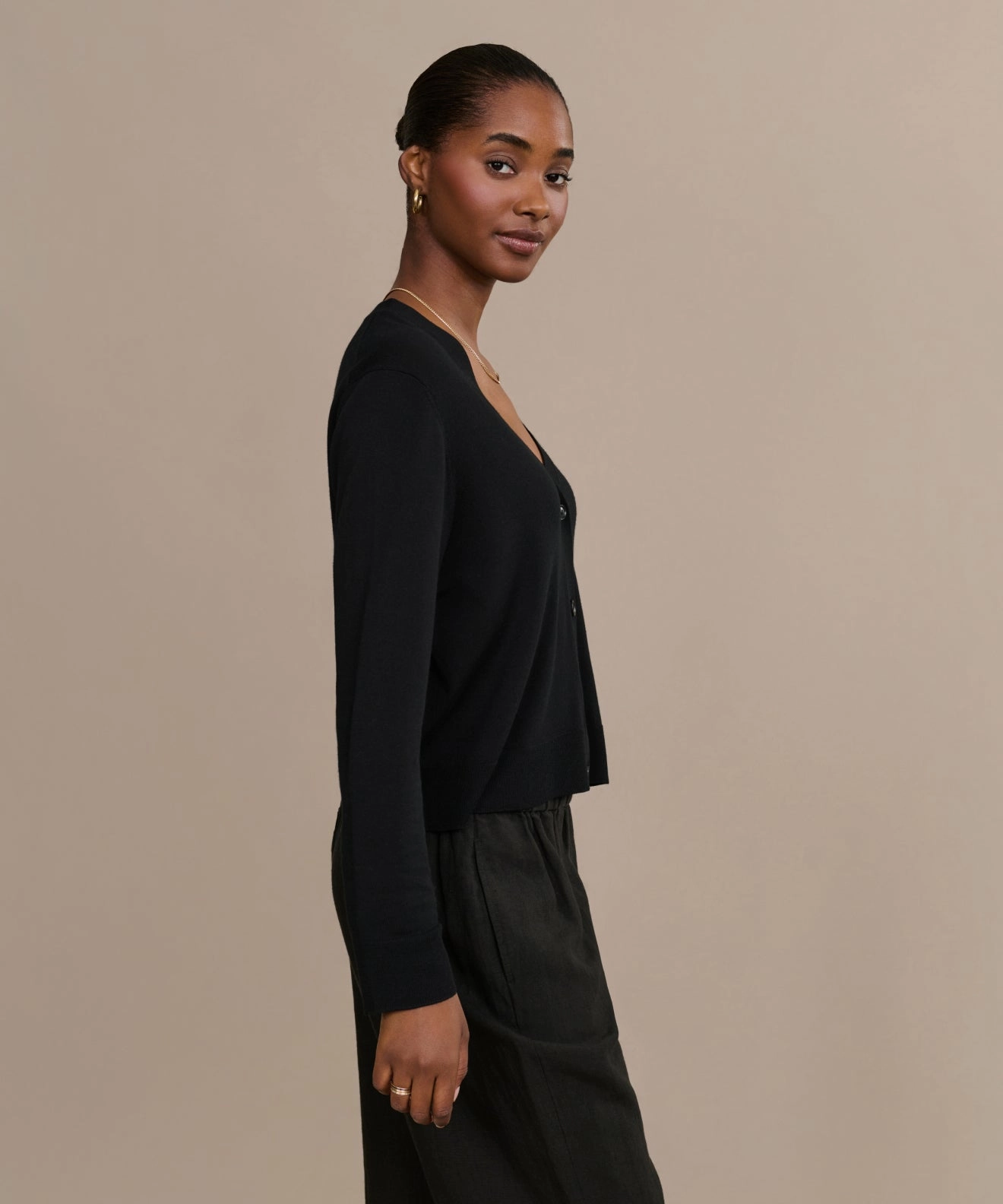 Mira Cardigan Microfiber softness MoistureWicking Technology