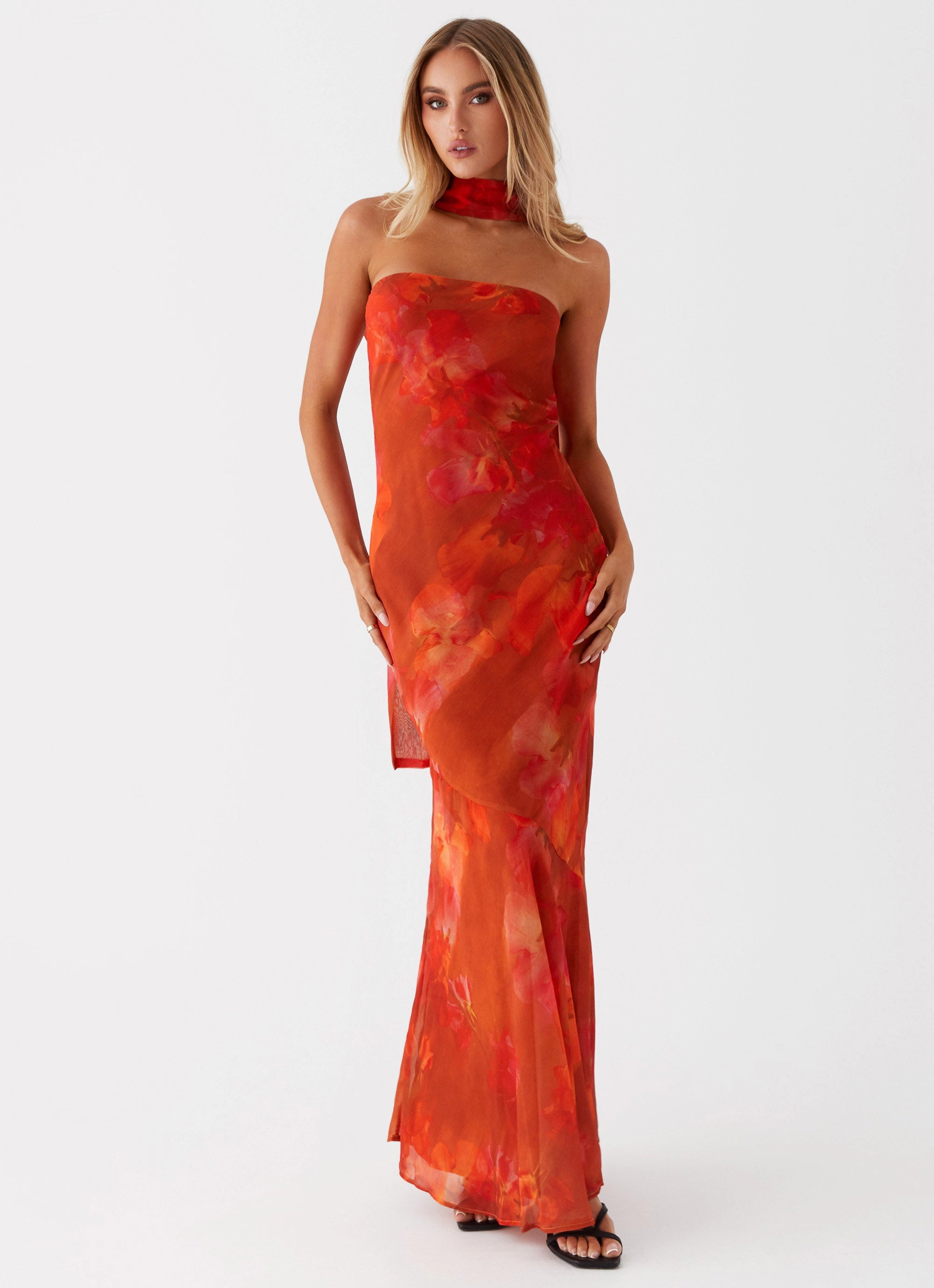 Foldable Design Modern Motion Under The Pagoda Maxi Dress - Amber