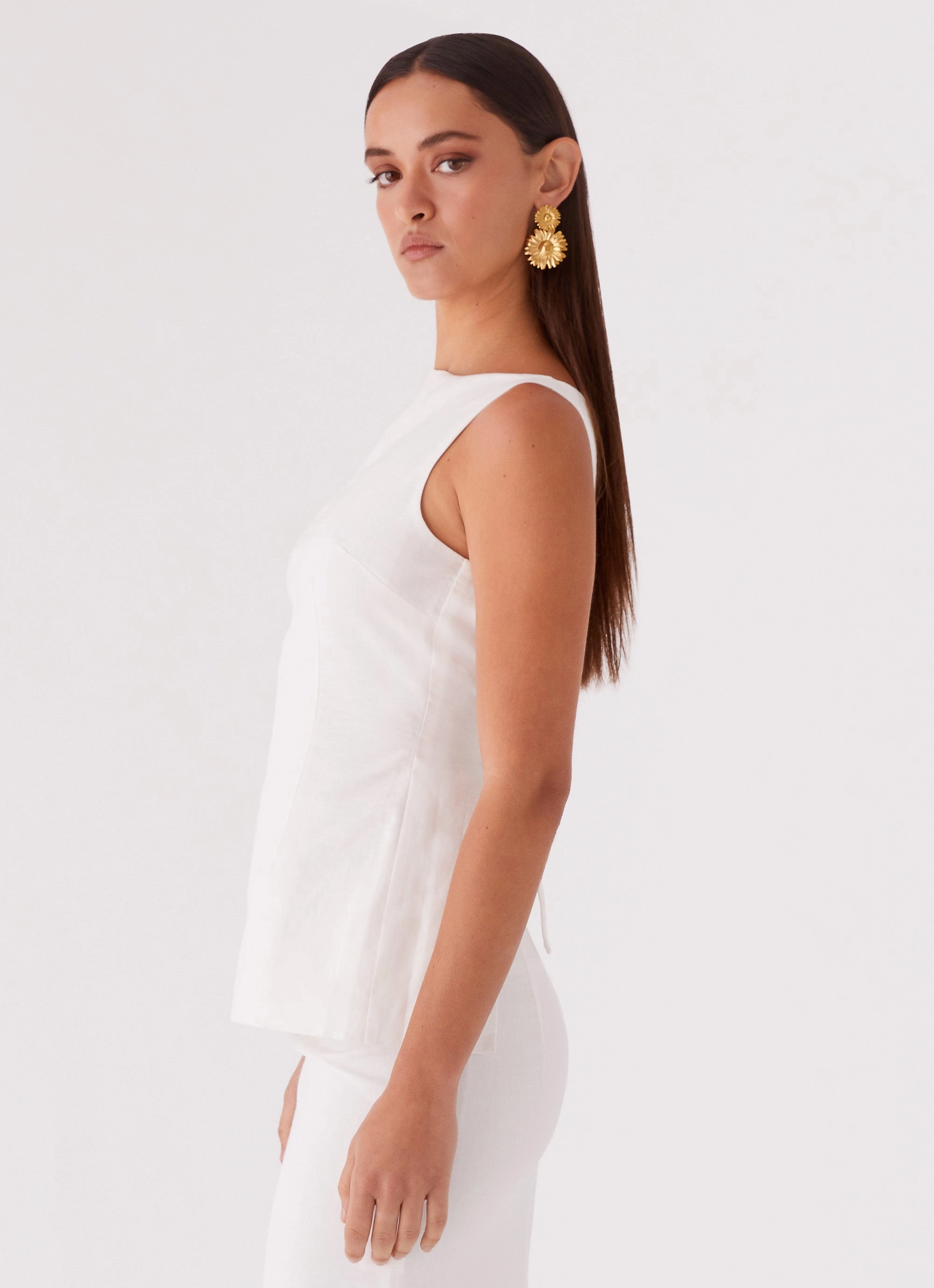 Mooney Linen Top - White stain resistant coating