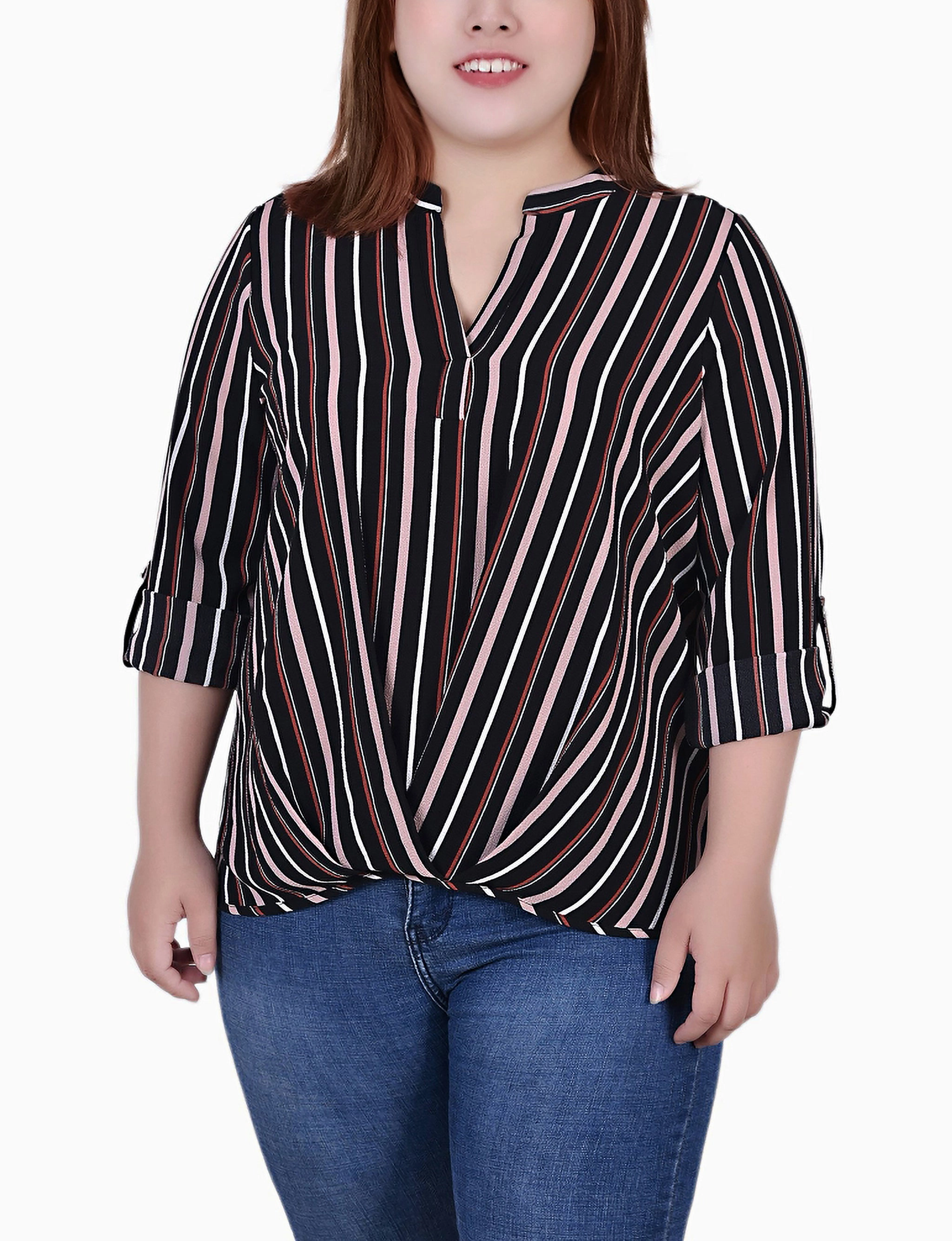 Reflective Logo Detail Plus Size 3/4 Sleeve Mandarin Collar Blouse With Front Pleats