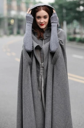 LowImpact Dye Process Outlander 2020 | 100% Wool Cloak Coat