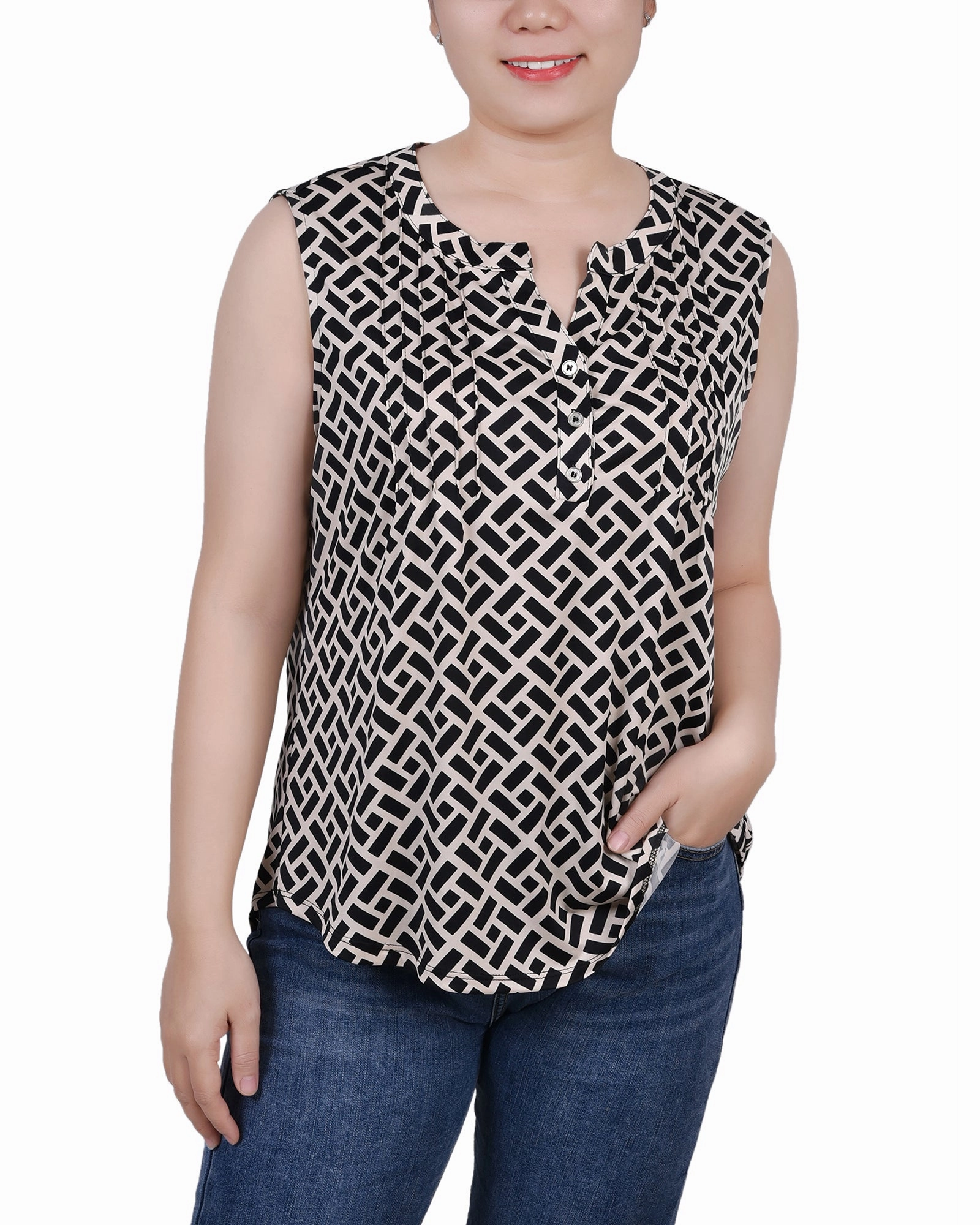 Durable Reinforced Shoulders Petite Sleeveless Knit Y Neck Top