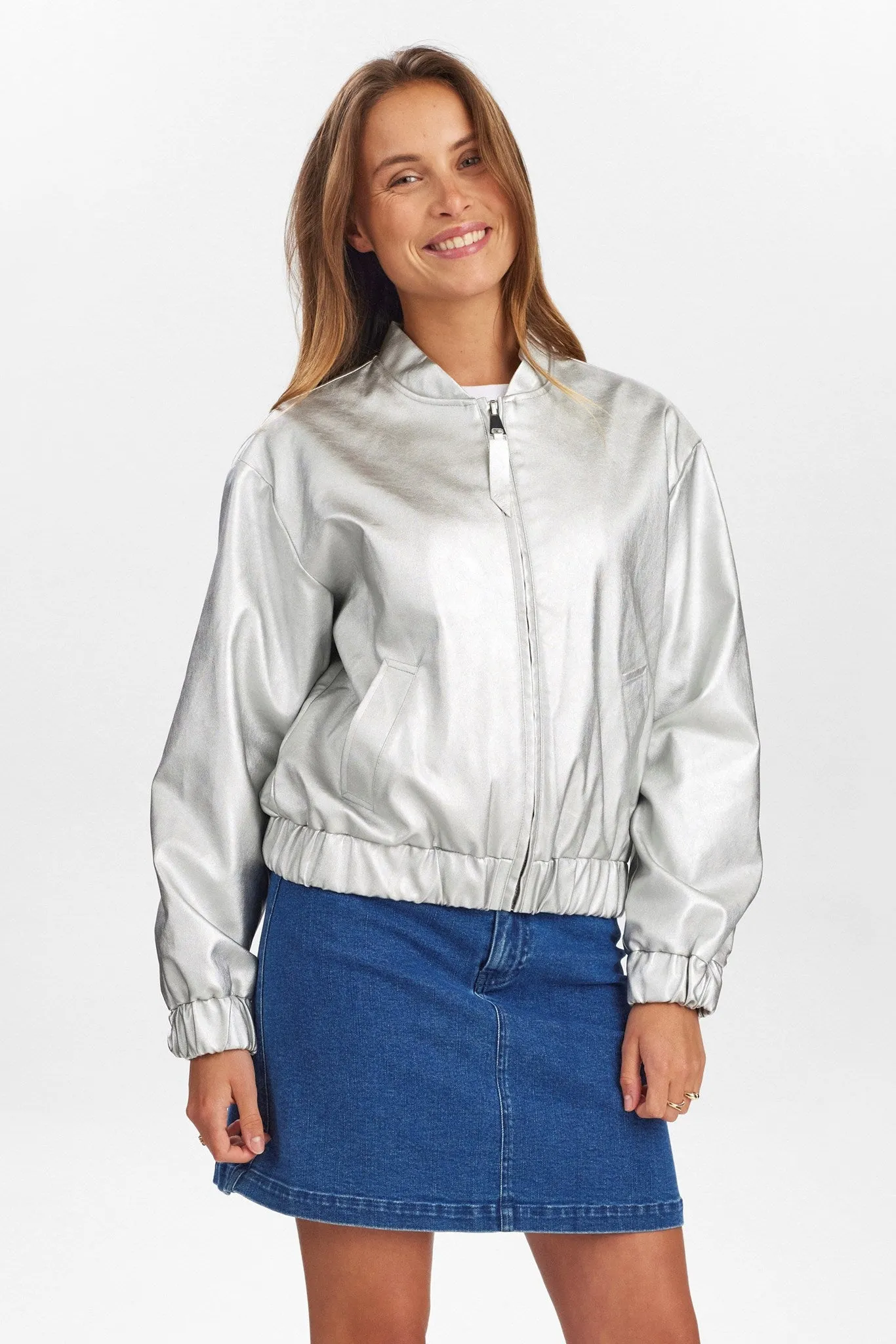 NUELLANORA METALLIC JACKET - Silver Soft Touch Texture Sealed Seam Construction