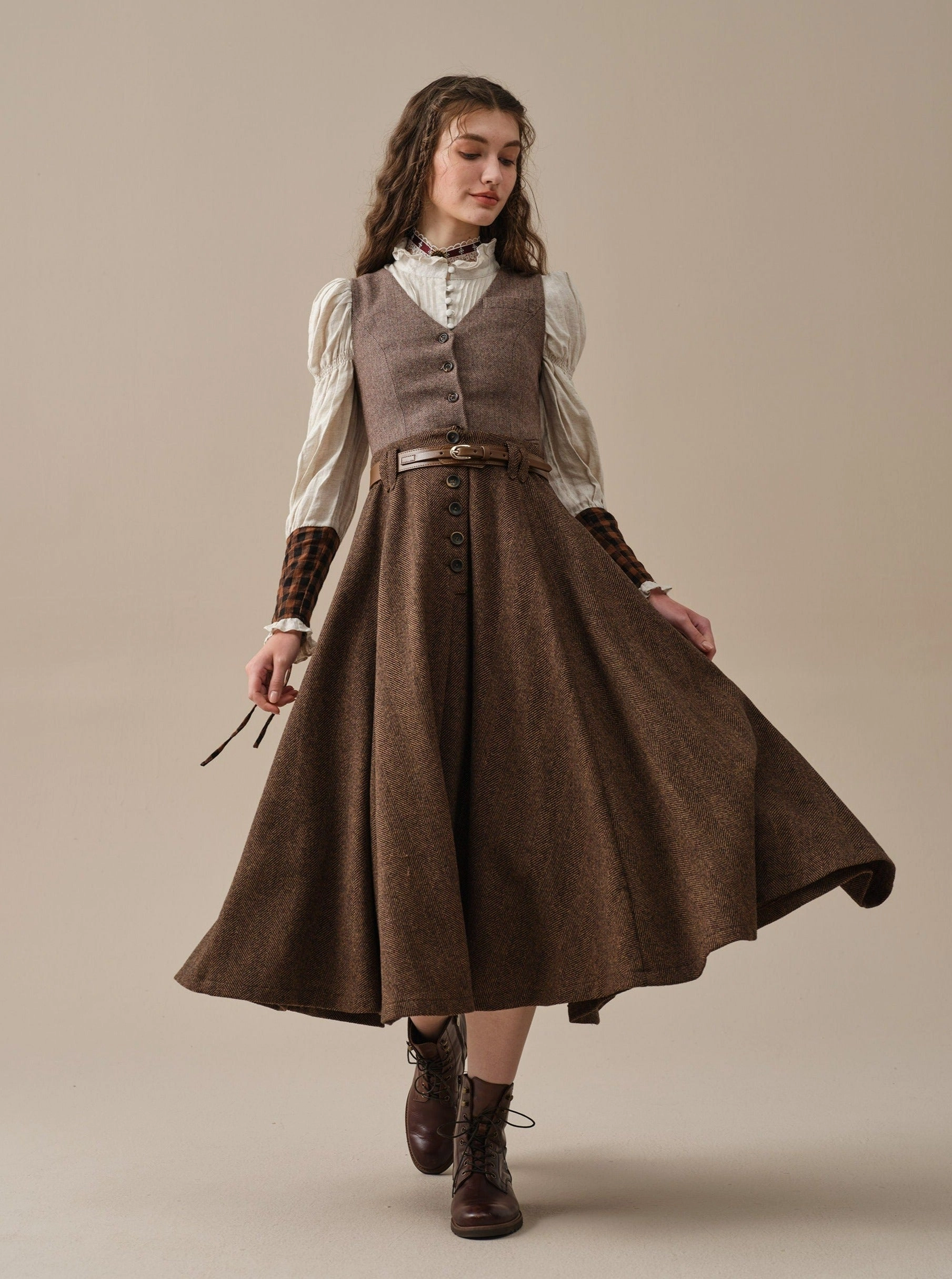 Norma 16 | Front buttoned wool skirt MoistureWicking Textured Weave