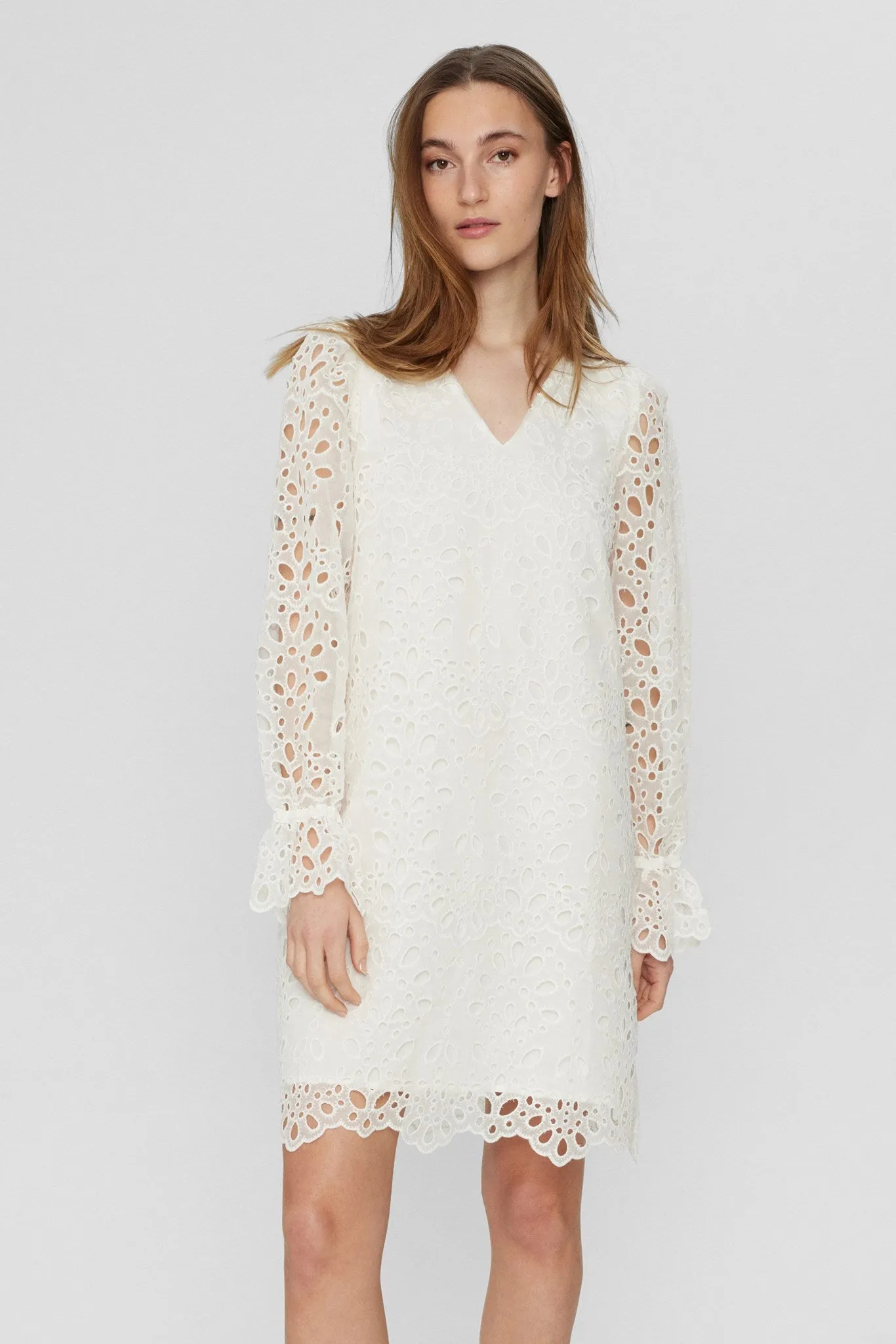 Delicate Edge Casual chic dress NUELIZA DRESS - Cloud Dancer