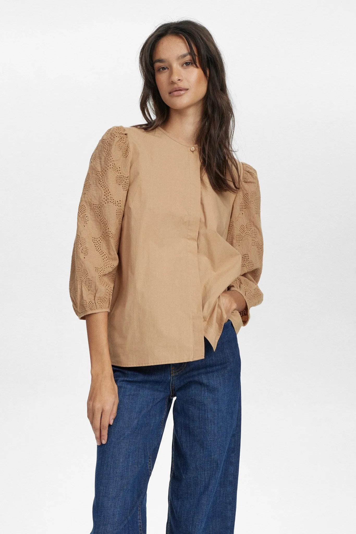 Circular Knit Technique Multi Panel Construction NUHENSLEY SHIRT - Tannin