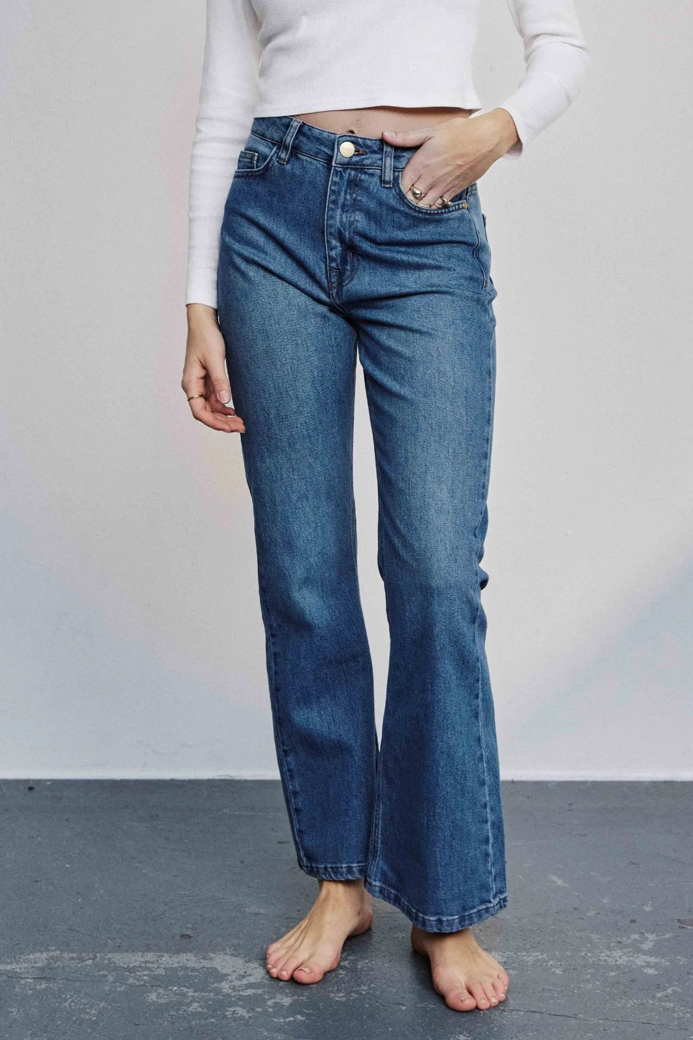 NULONDON JEANS SHORT - Med. Blue Washed Denim Textured Smart Casual Road Trip Formal Classic Wear Loose