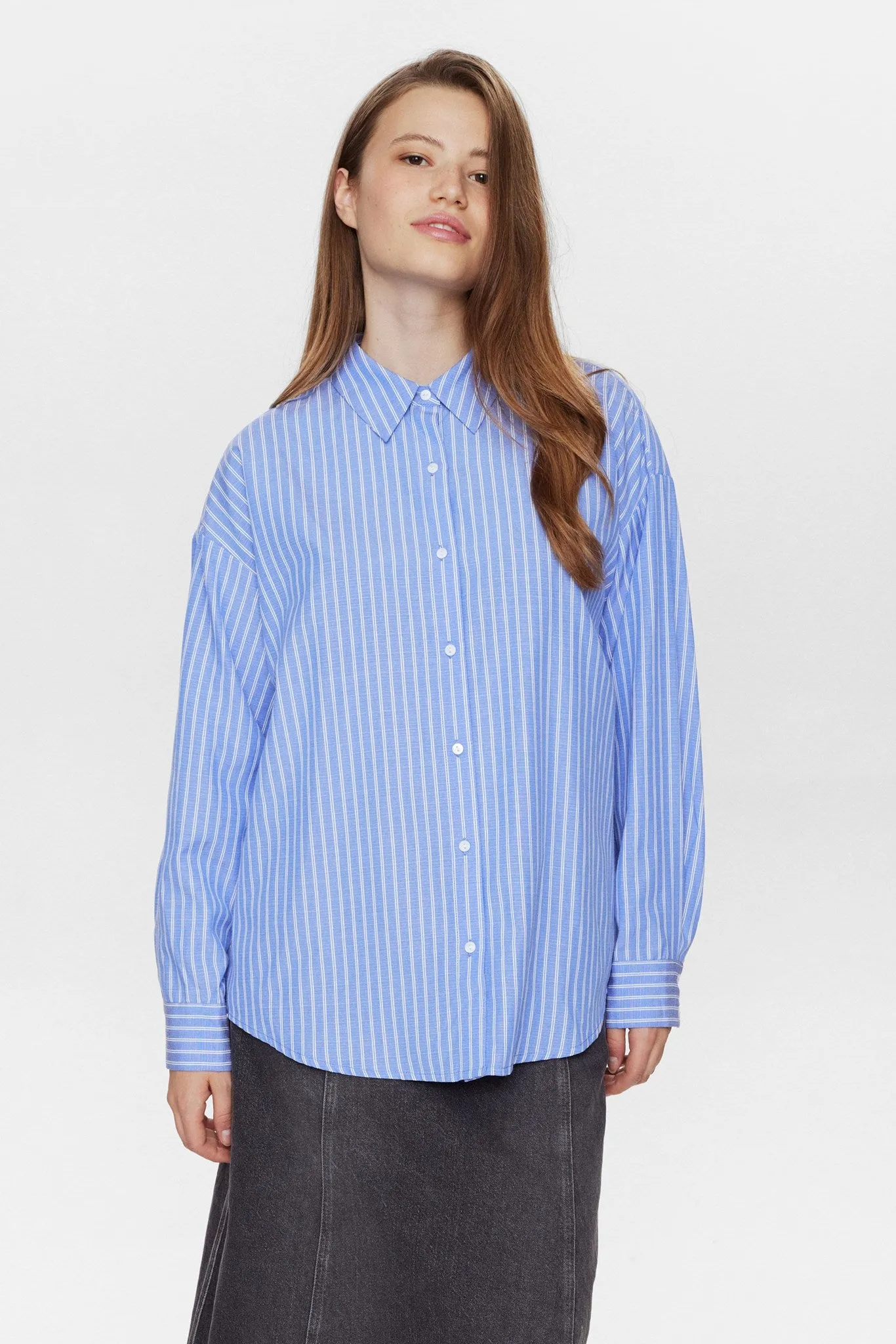NUMARISSA SHIRT - Granada Sky Non Restrictive Armhole Cut ResilientStretch