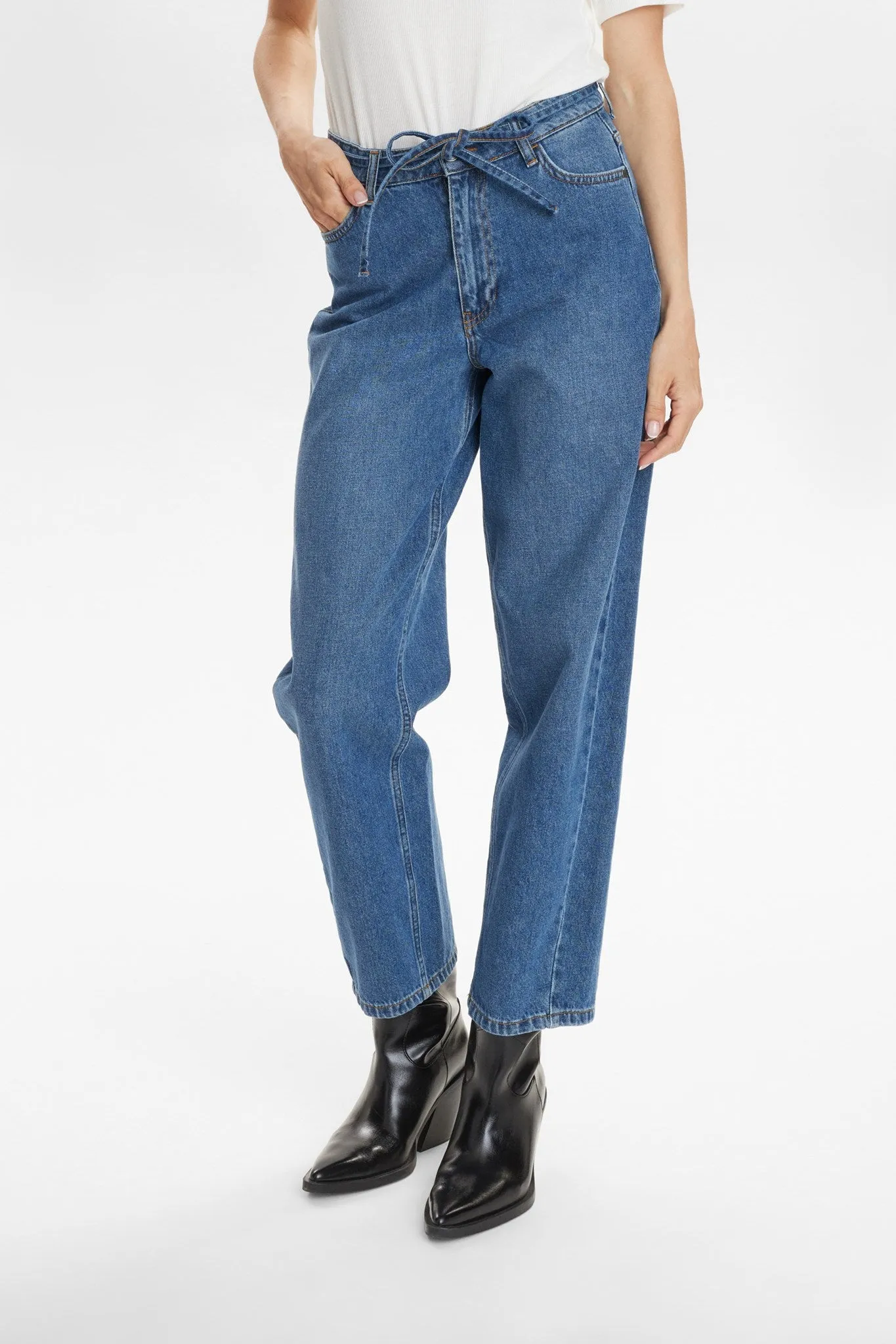 NUTOKYO JEANS  - Medium Blue Denim Active Friendly