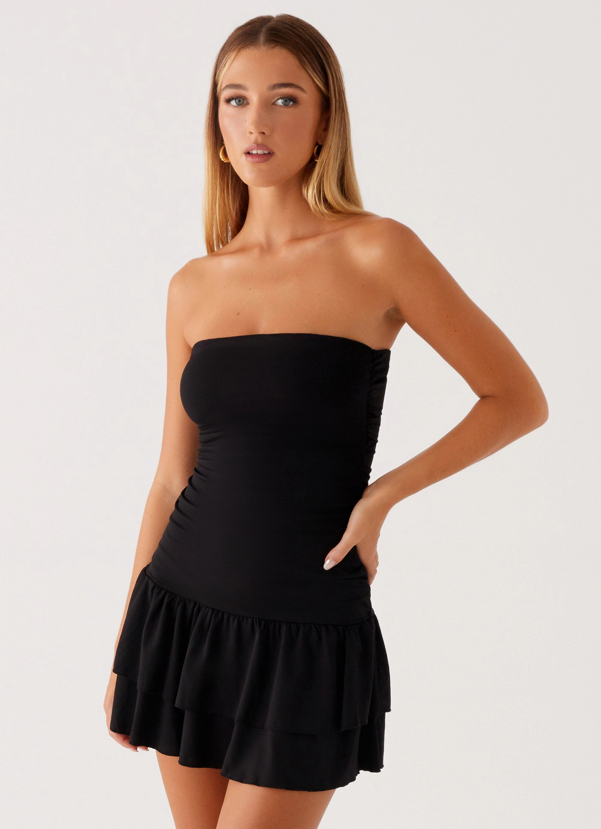 Halter neck Essential Style Tonya Mini Dress - Black