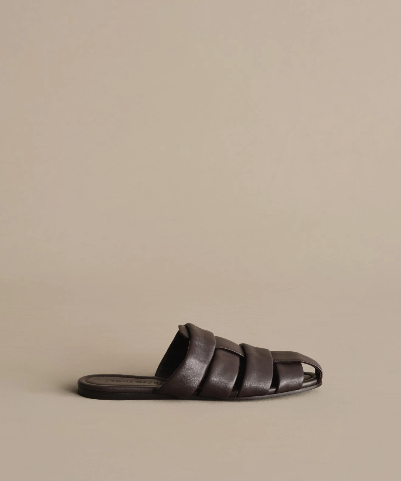 AbrasionResistant Fabric Leather Camilla Mule