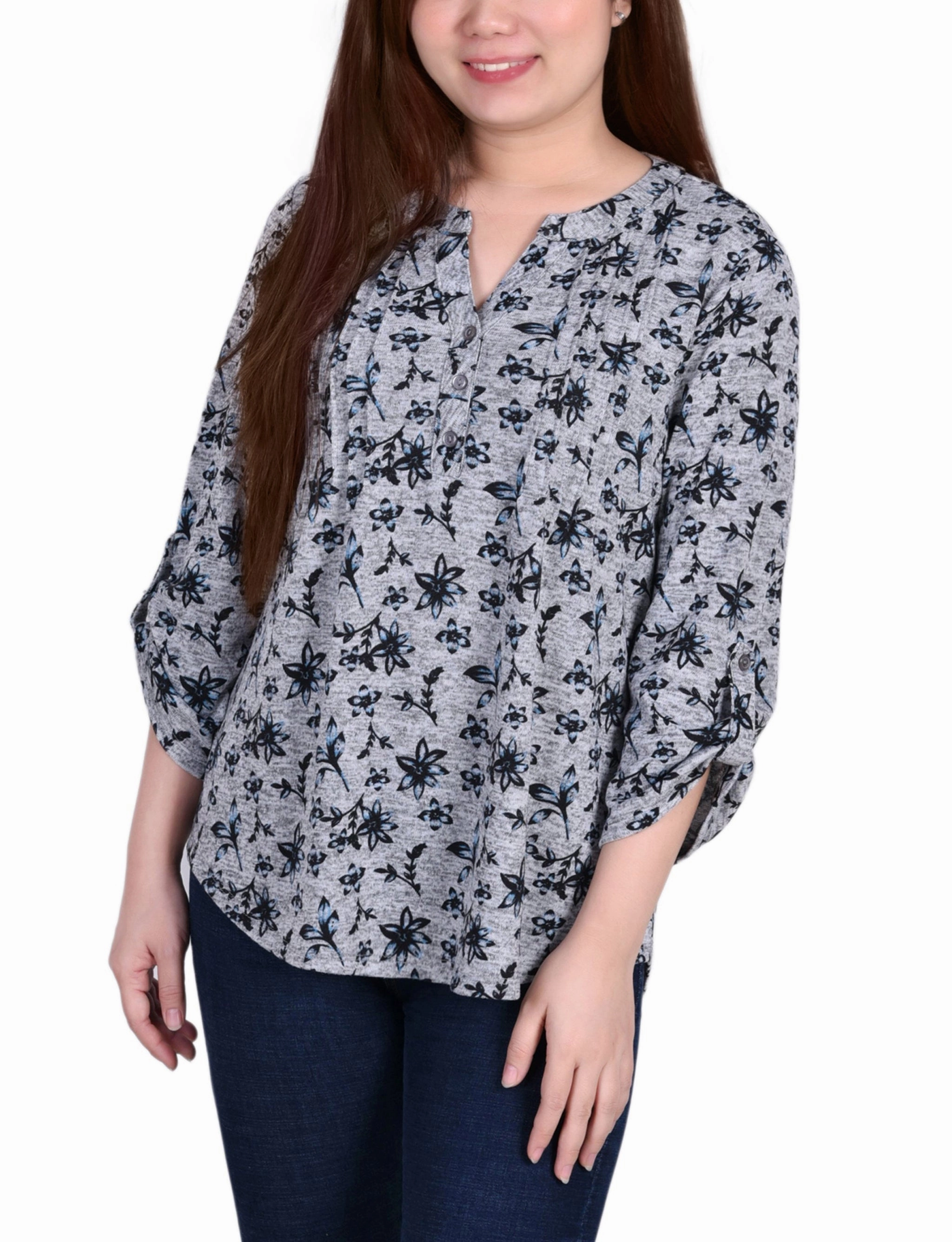 StretchMaterial Anti Fade Technology Petite 3/4 Roll Sleeve Top