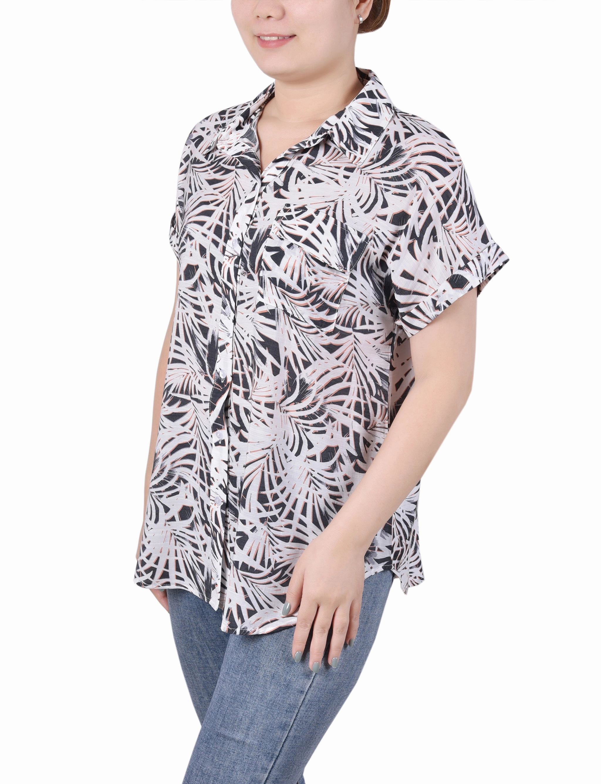 TaglessCollar Petite Short Rolled Sleeve Button Front Blouse