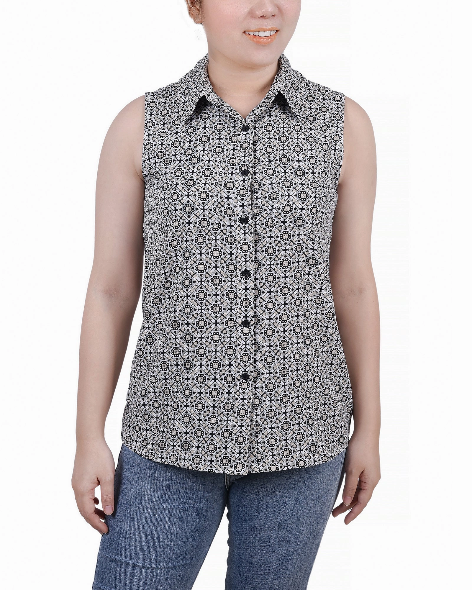 Fitted Design Petite Sleeveless Notch Collar Button Front Blouse