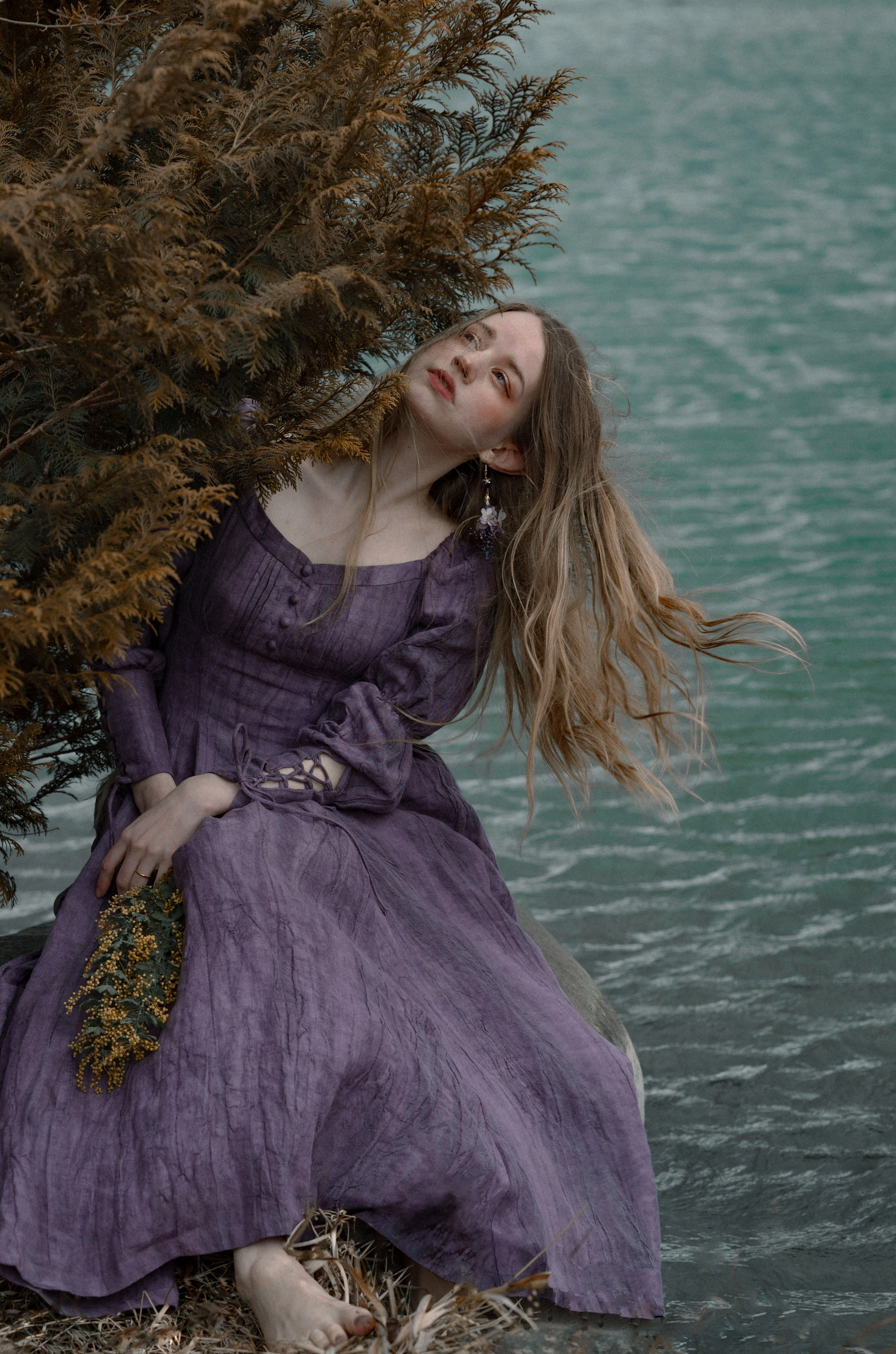 Airy Feel PHOENIX 24 | REGENCY LACE-UP LINEN DRESS