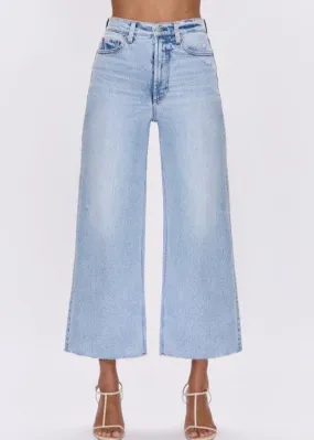 Parent Style Family Style Office Wear Weekend Warrior Trend Setter Pistola Lana Crop Sun Kissed Vintage