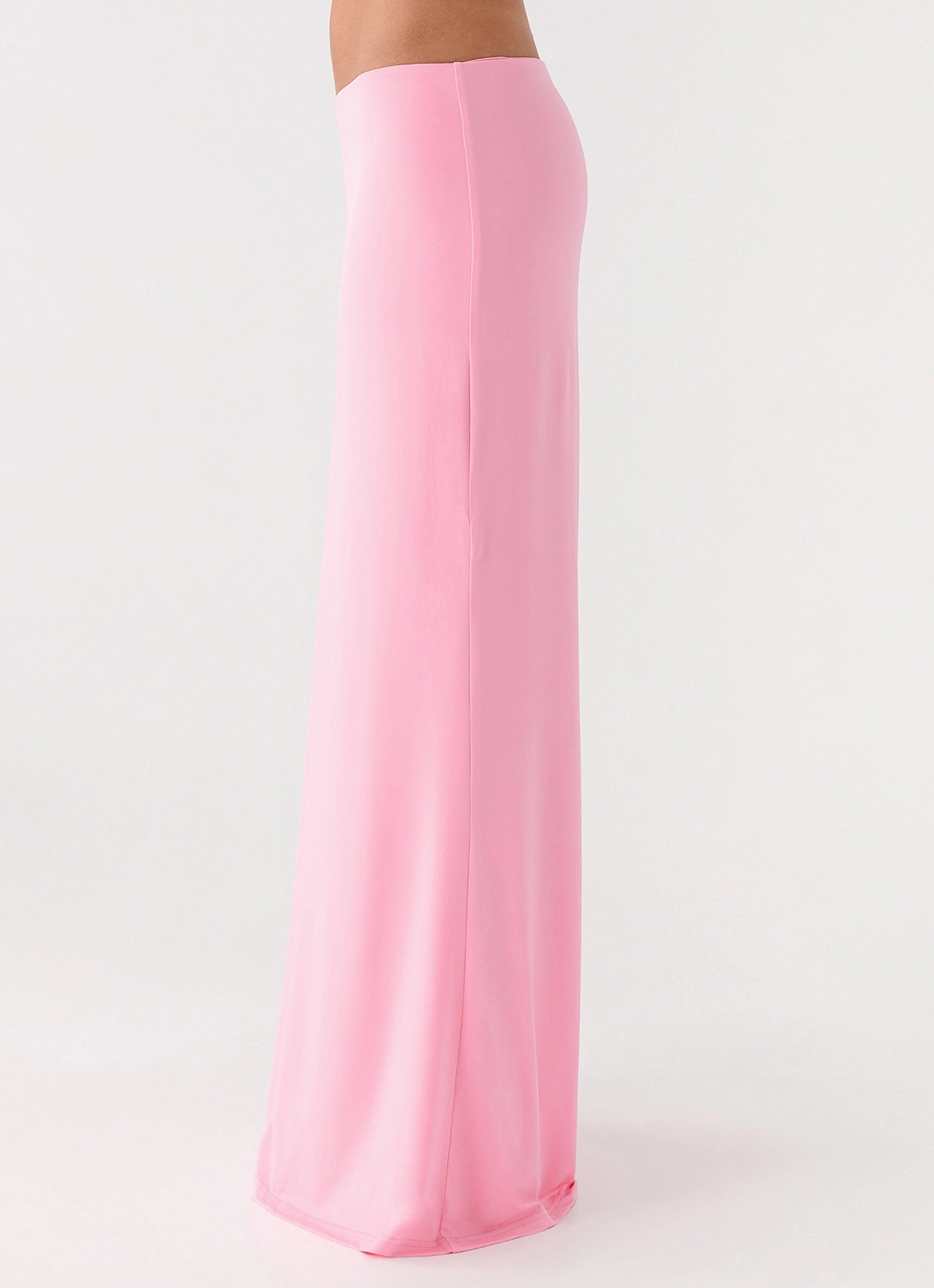Elegant Flow Ashi Maxi Skirt - Pink