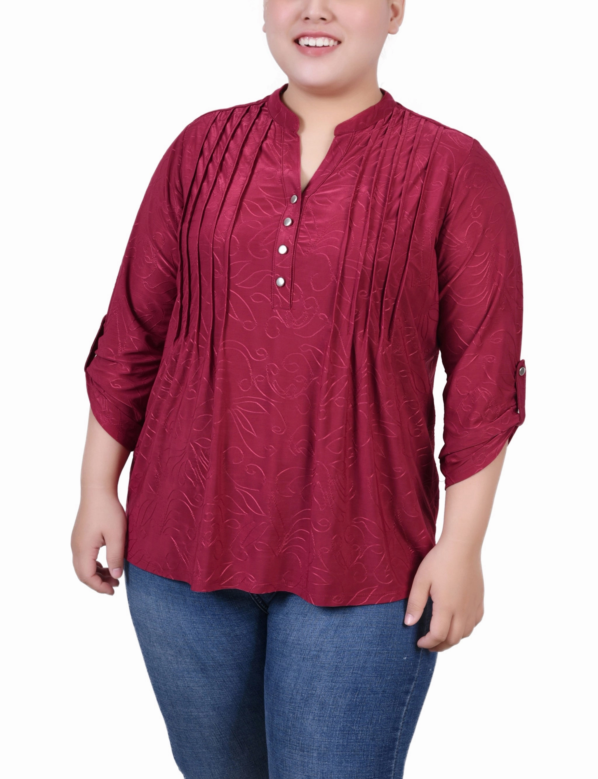 PortableOption Plus Size 3/4 Roll Tab Pullover Top