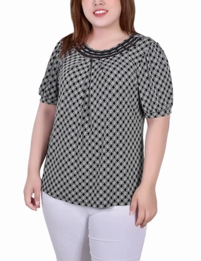 Plus Size Short Puff Sleeve Sheer Inset Top Versatile Layering Cut
