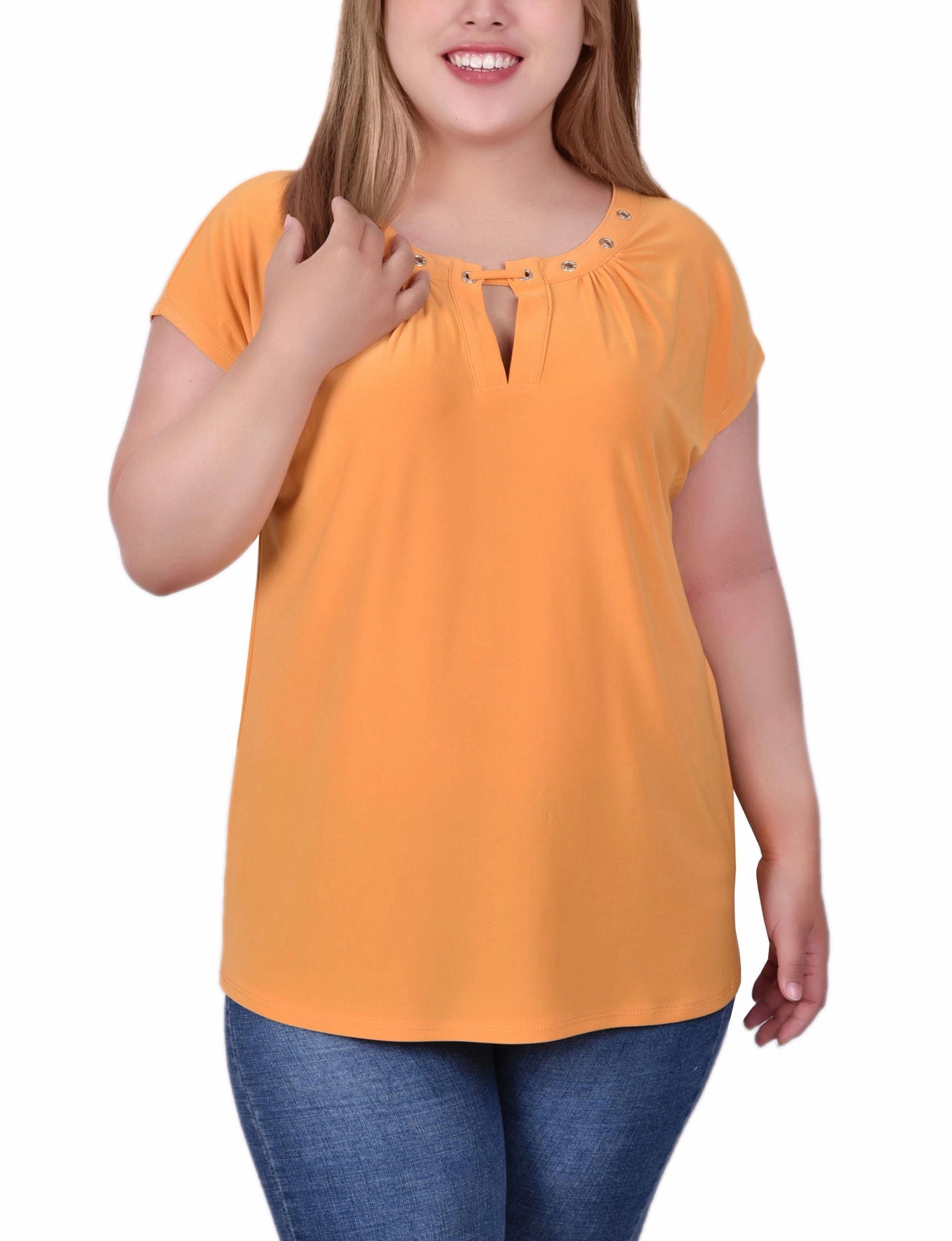 LightweightLayeredFabric Plus Size Short Sleeve Grommet Top With Keyhole