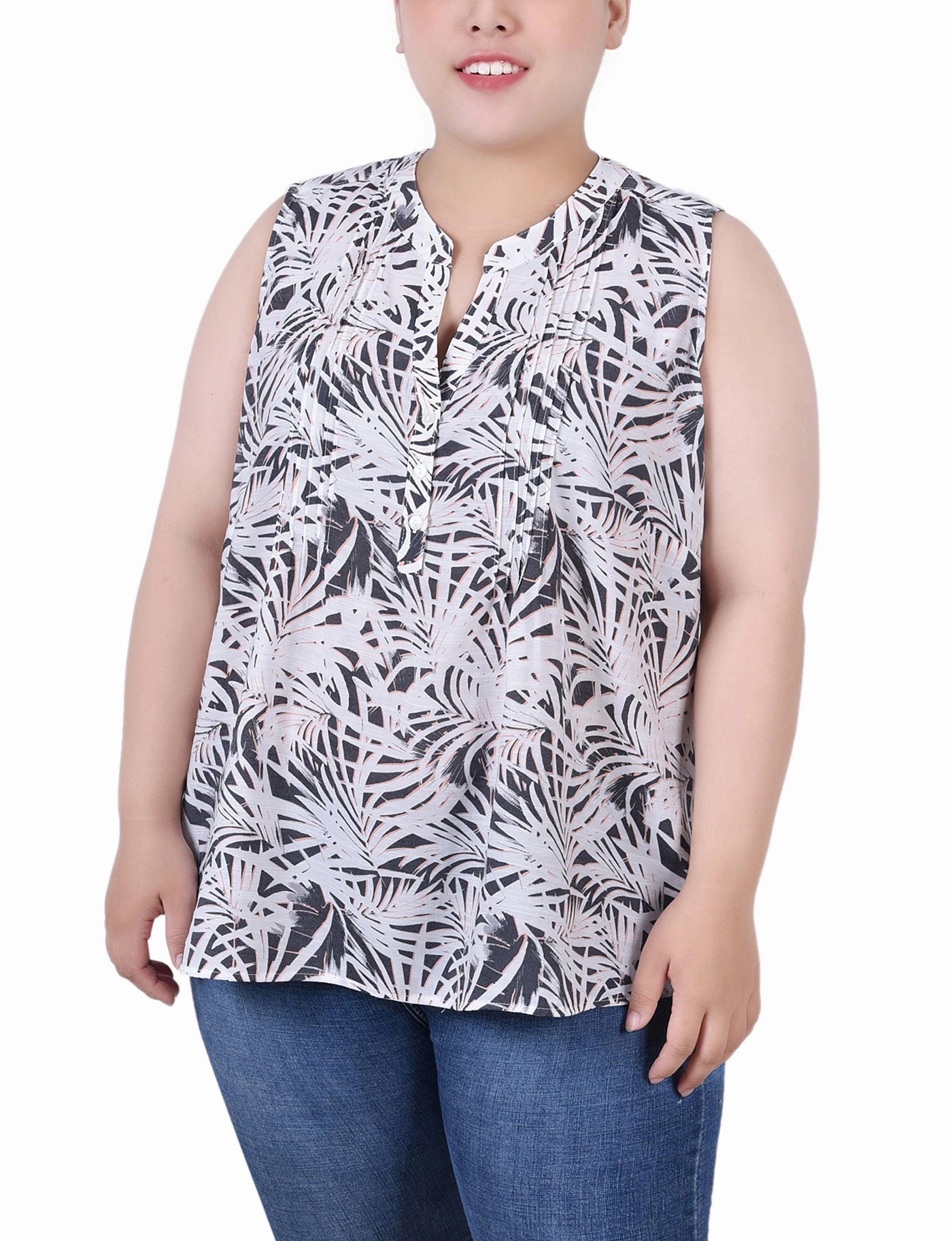 Plus Size Sleeveless Pintucked Blouse Non Restrictive Armhole Cut Layered Hem Reinforcement