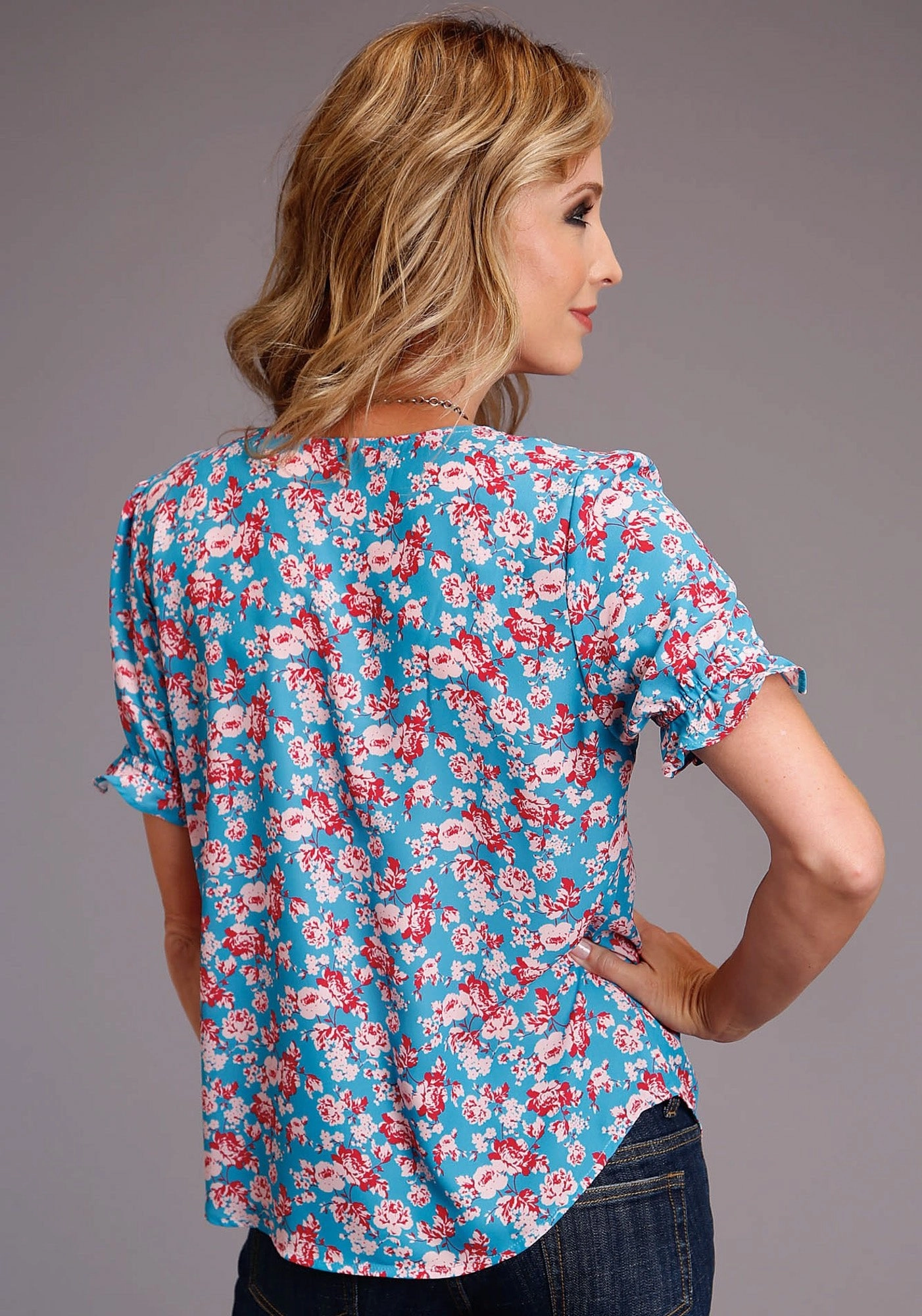 Ergonomic Back Panel Stetson Womens Blue Polyester Multi-Color Floral S/S Blouse