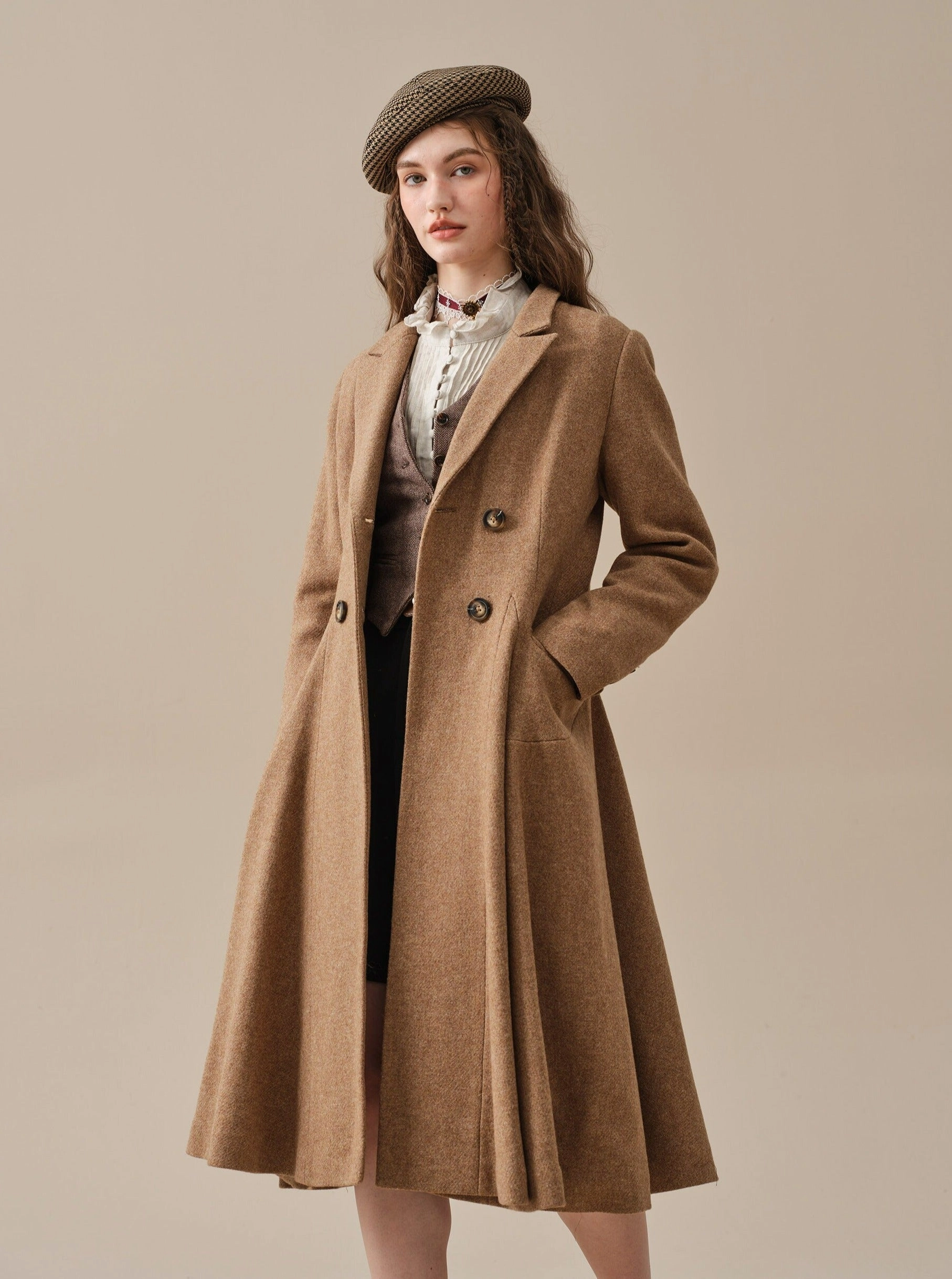 The Roman Holiday 17 | 100% wool classic coat Cozy Layer