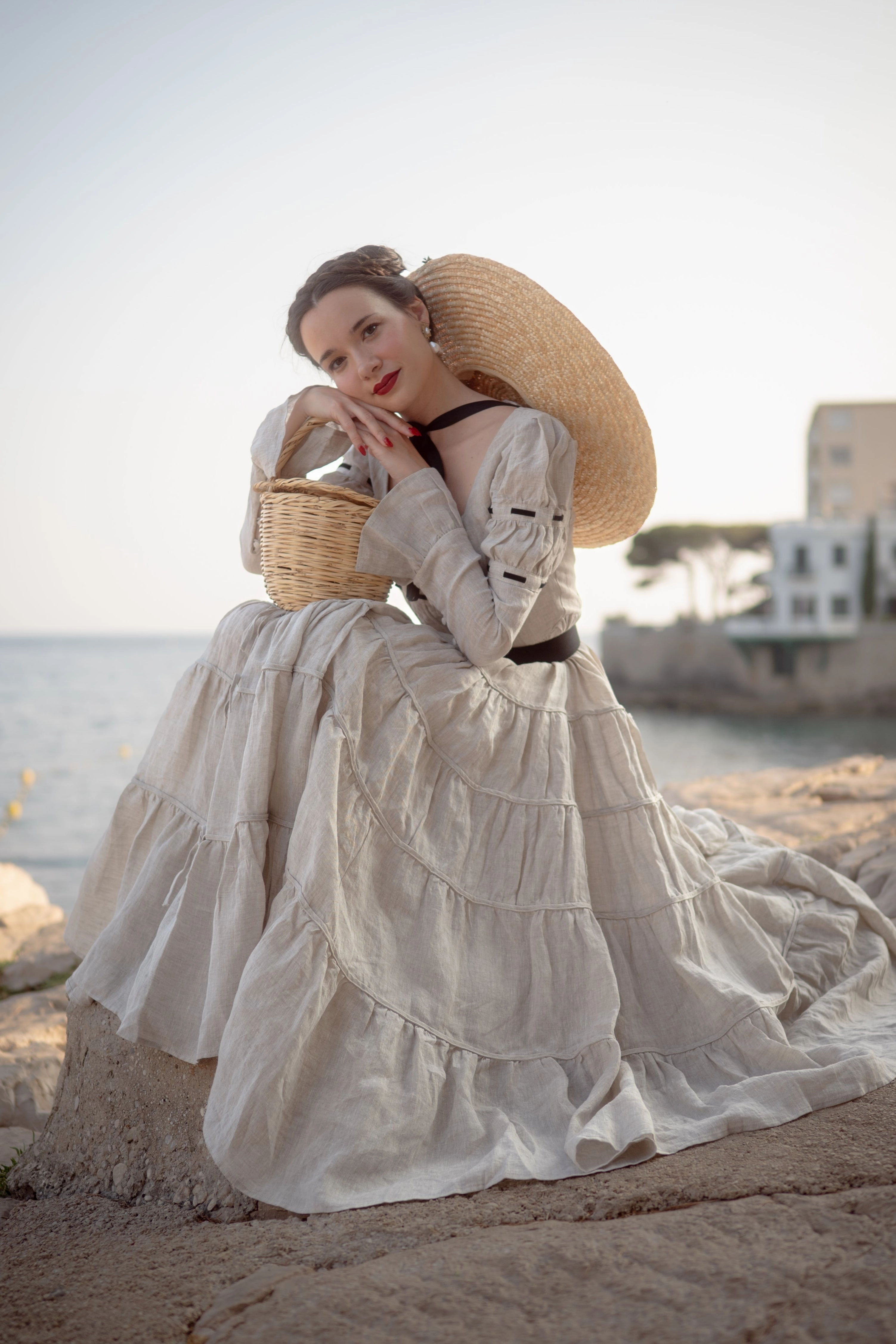 Seamless Waist Technology Laser Cut Perforations Queena 22 | Empired Maxi linen dress