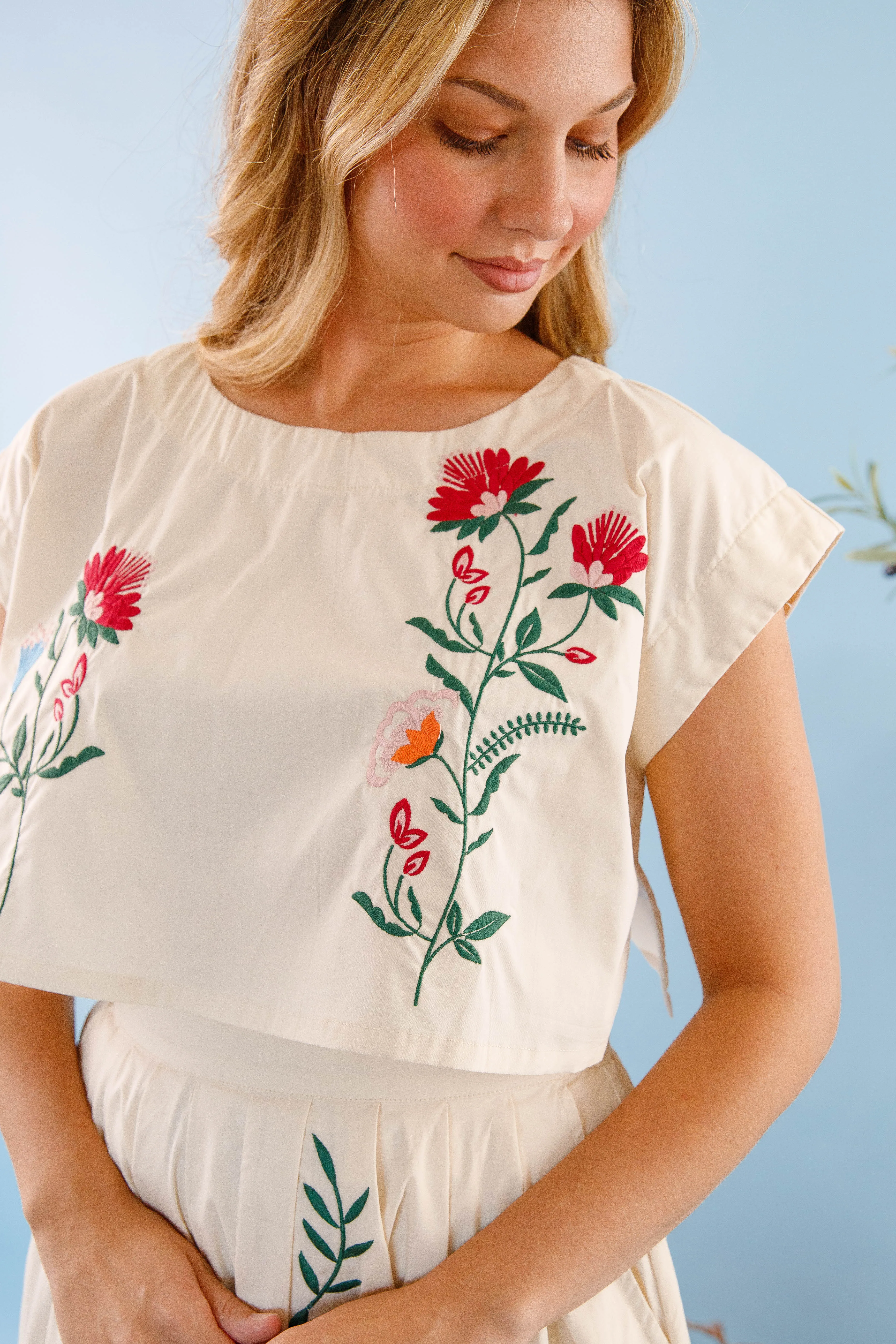 Finding The Good Crop Top-Tan EcoFriendlyTexture