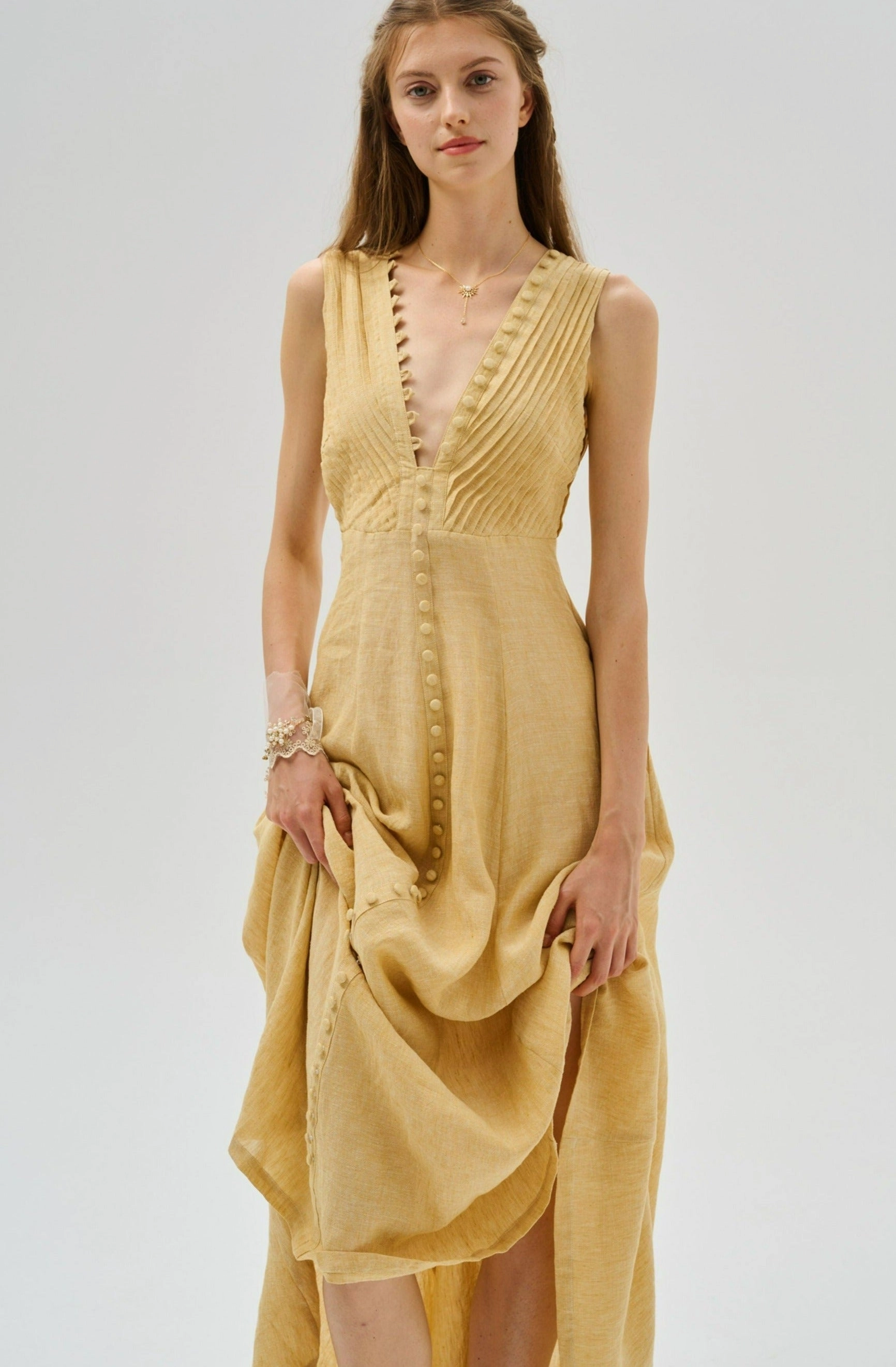 Durable Weave Rebecca 18 | Pleated Maxi Linen Dress