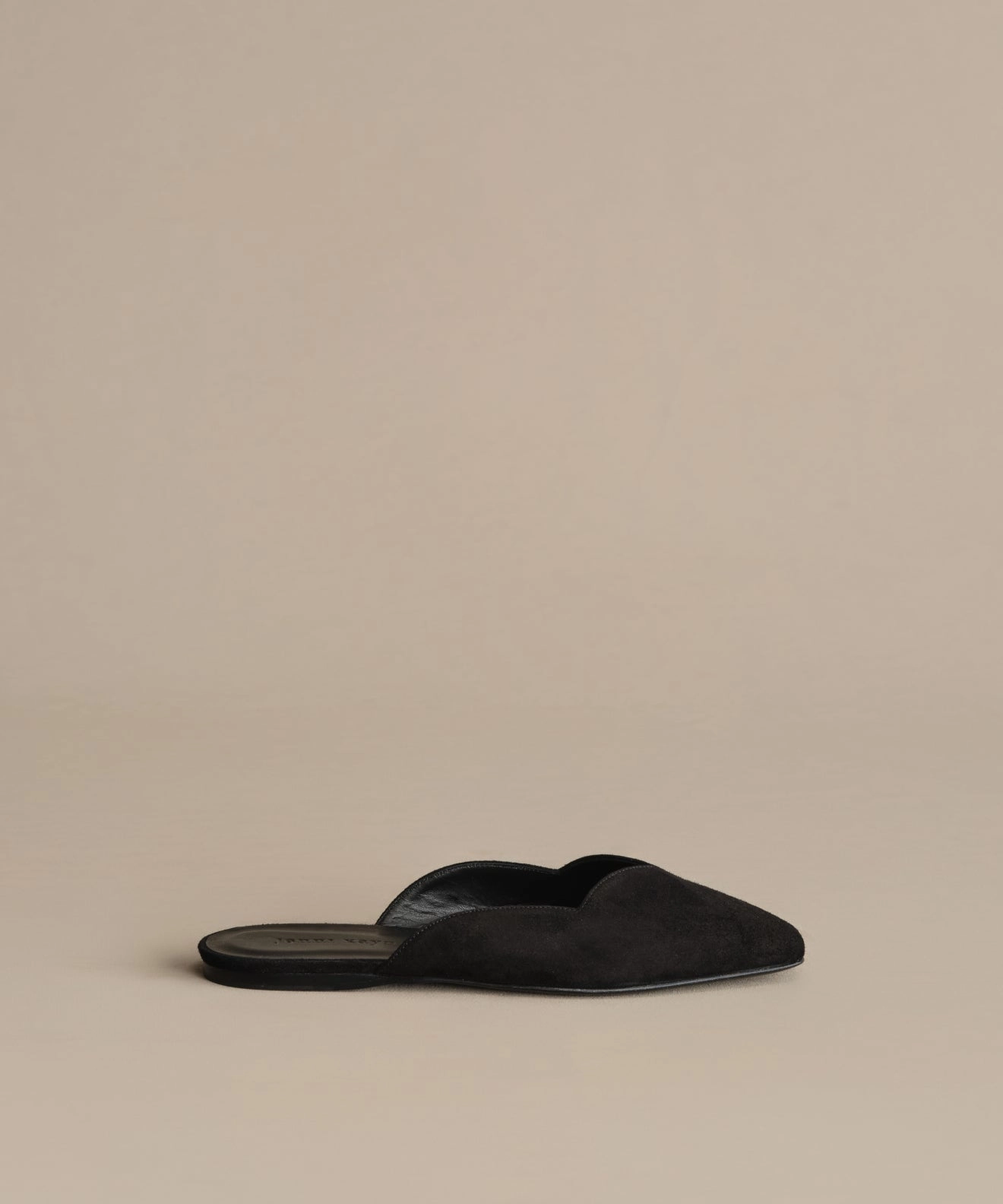 Clara Mule AntiOdorTechnology