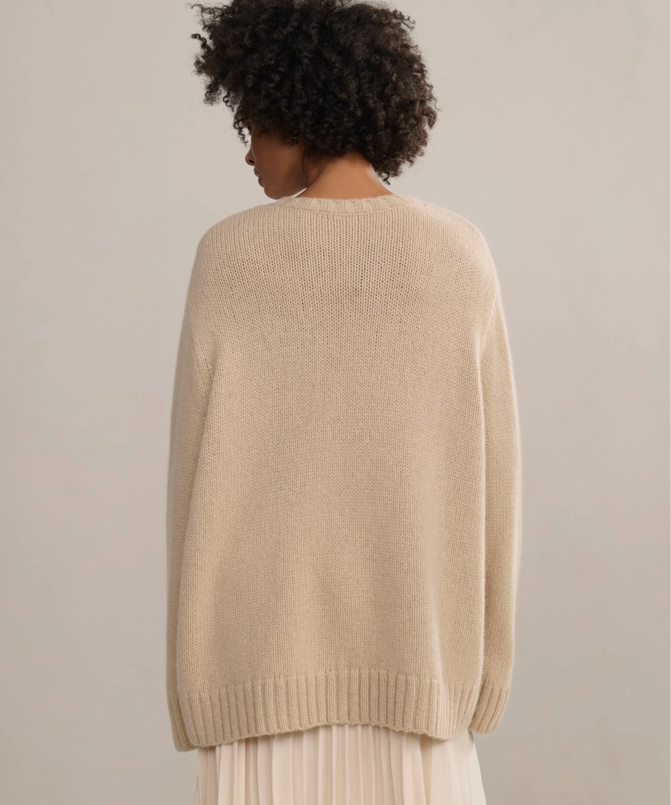 Winter Travel Cashmere Amelia Crewneck