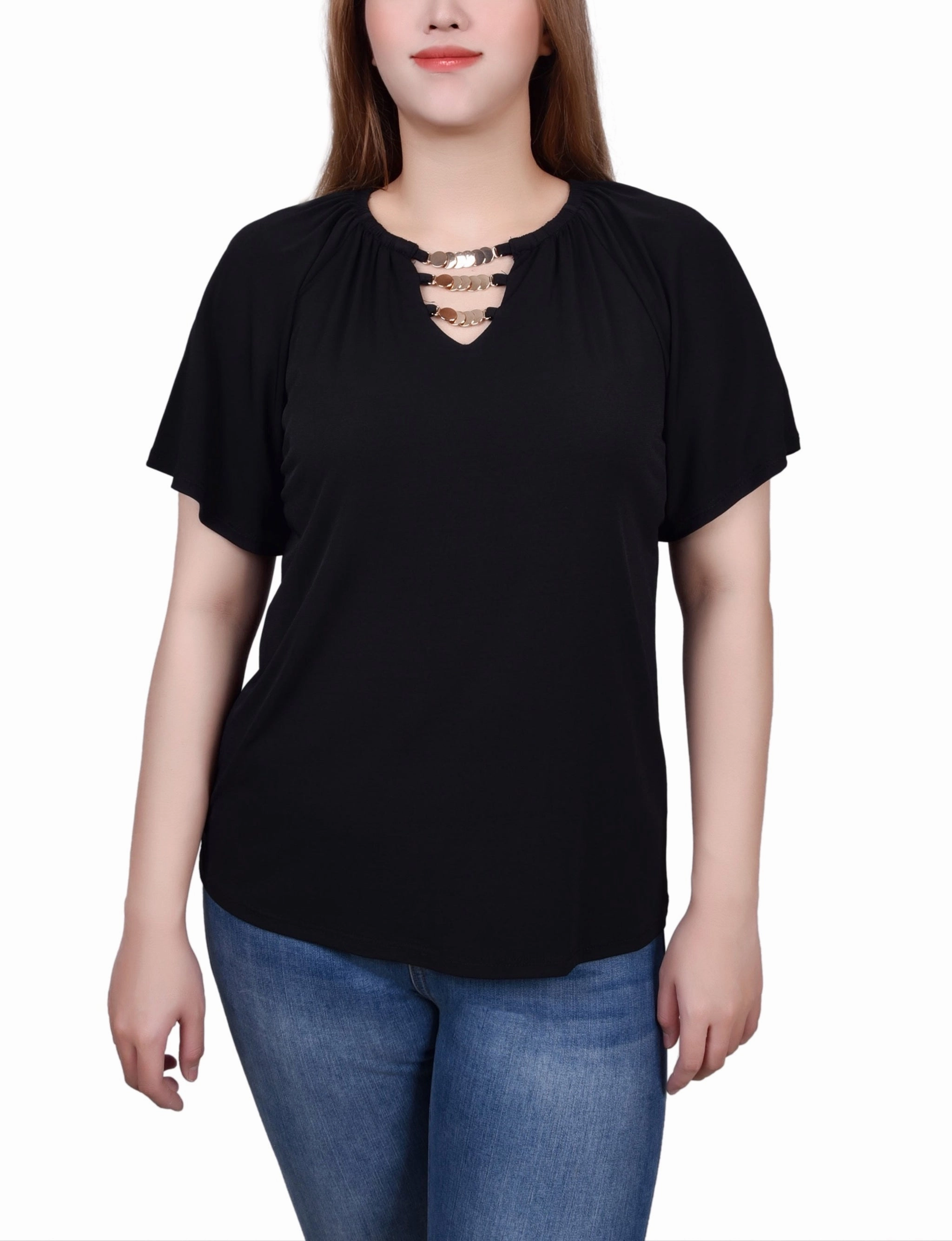MinimalistCut LightweightConstruction Raglan Sleeve Top With Chain Details