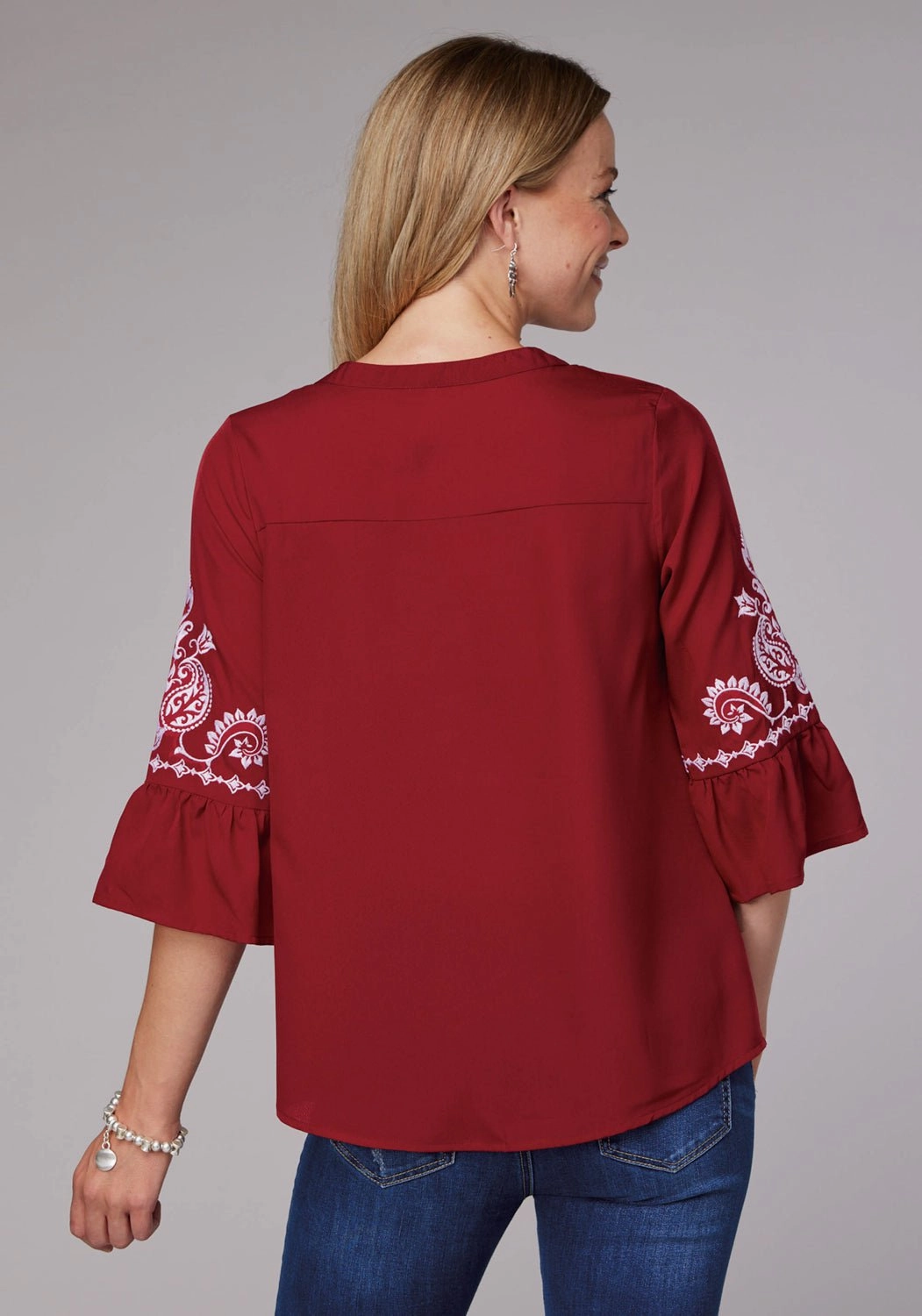 Roper Womens Bell Sleeve Pullover Red 100% Polyester S/S Blouse Quick-Dry Active Wear