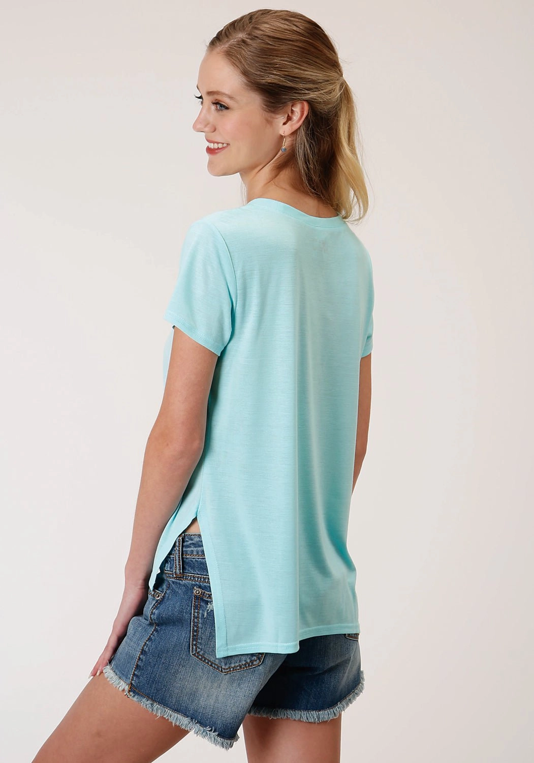 Standalone Option Reinforced Side Vents Roper Womens Light Turquoise Poly/Rayon Grommets S/S T-Shirt