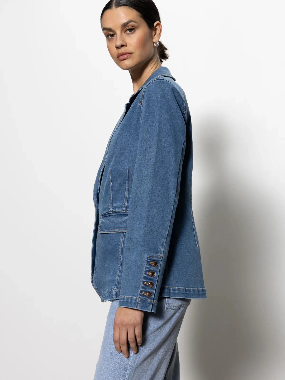 Sanctuary Sculpted Denim Blazer Button Fastenings