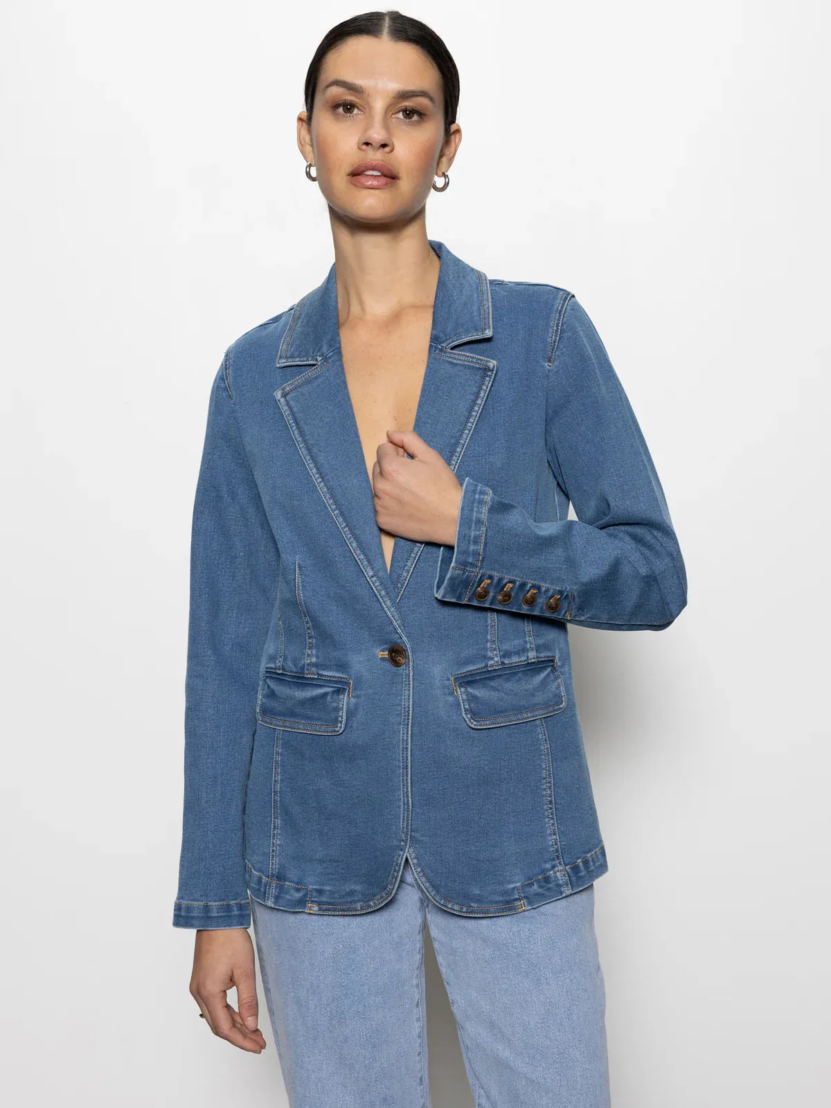 Sanctuary Sculpted Denim Blazer Clean Fit Design NonIrritatingSeams